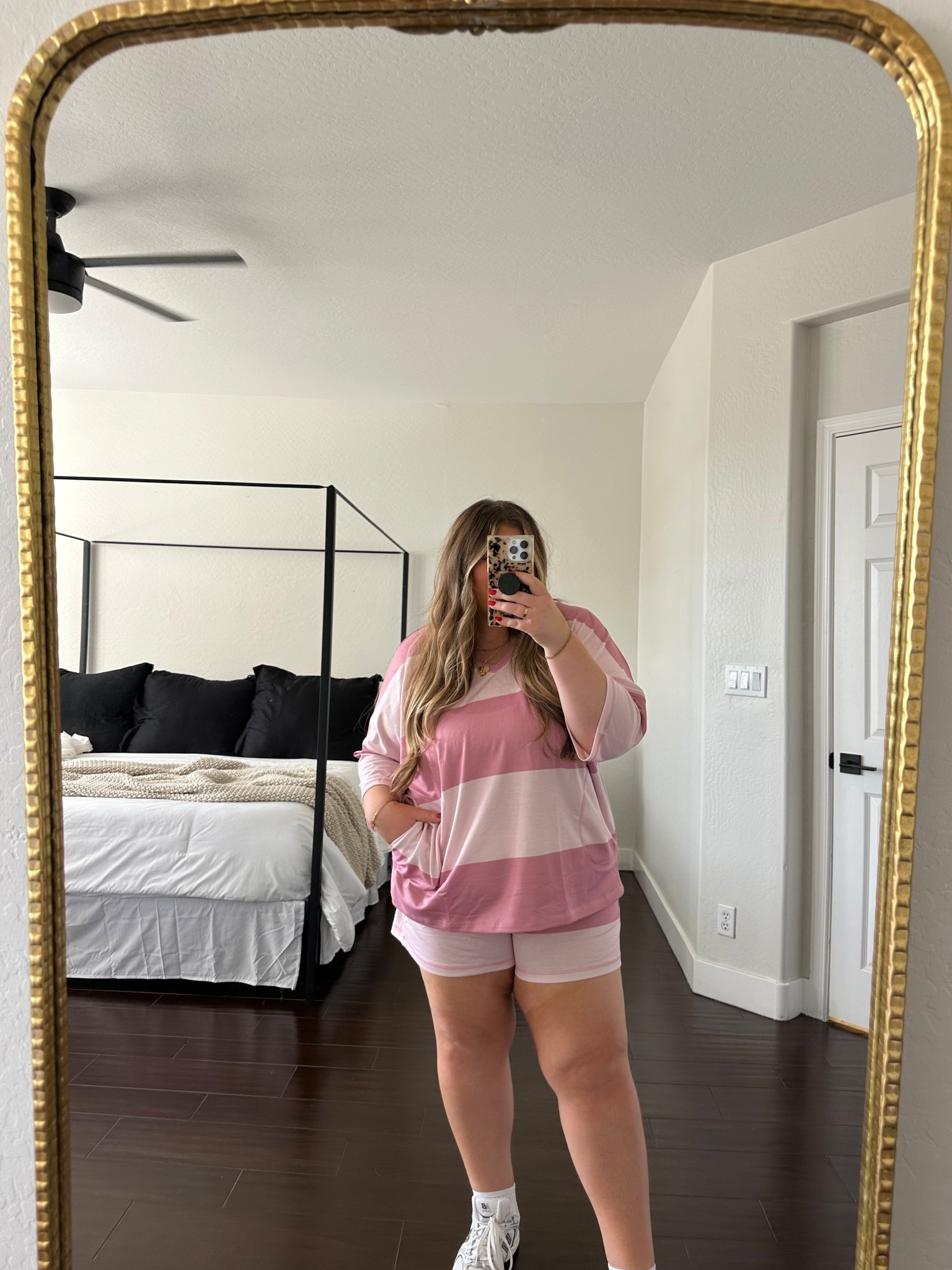 wearing the xxl! 

#LTKMidsize #LTKmomlife #LTKSaleAlert