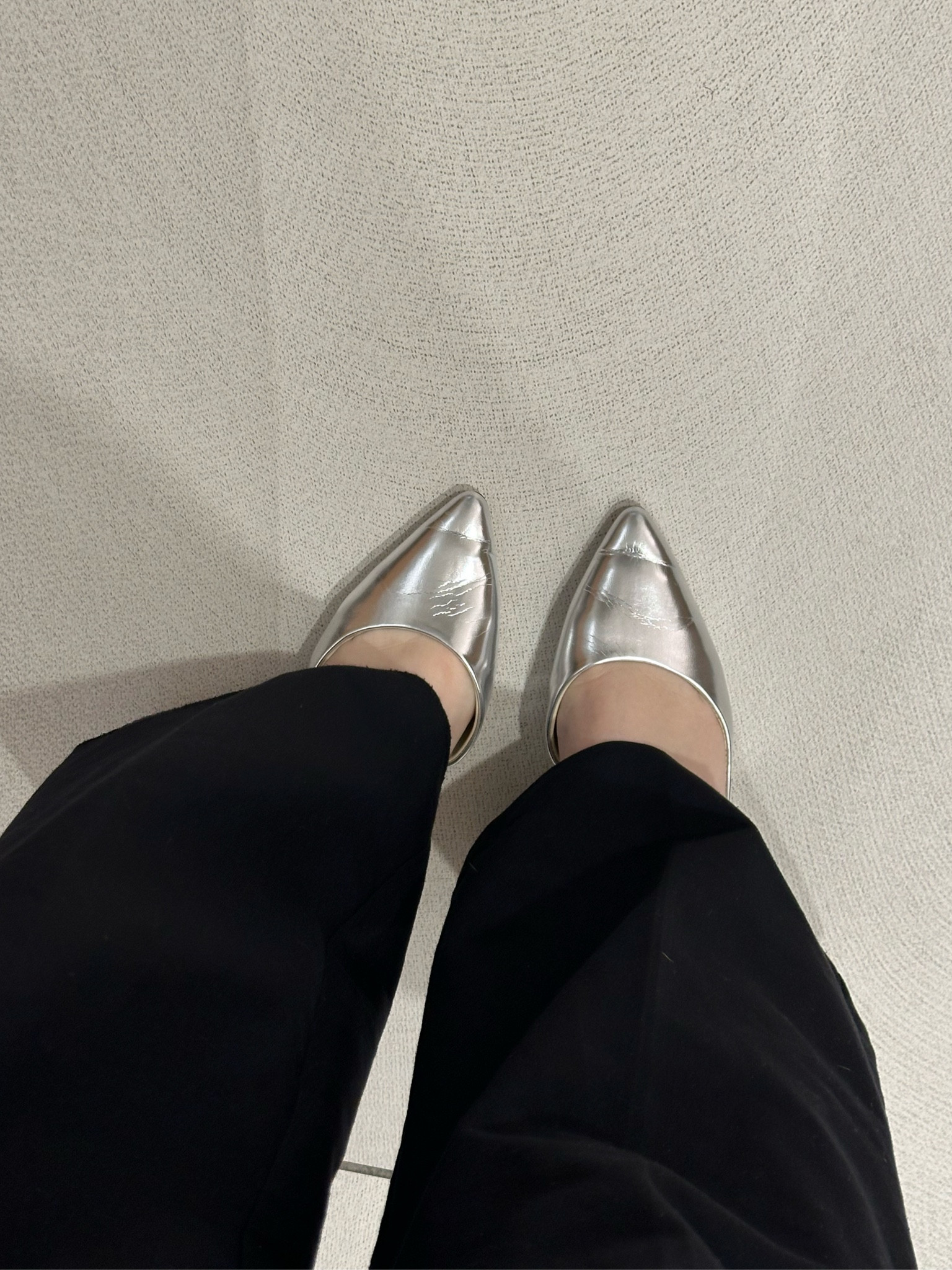 Holiday outfit idea 💡 | silver heels, kitten heels, metallic, dressy, shiny, party, pointed toe heel, engagement outfit, winter workwear

#LTKParties #LTKFindsUnder50 #LTKHoliday