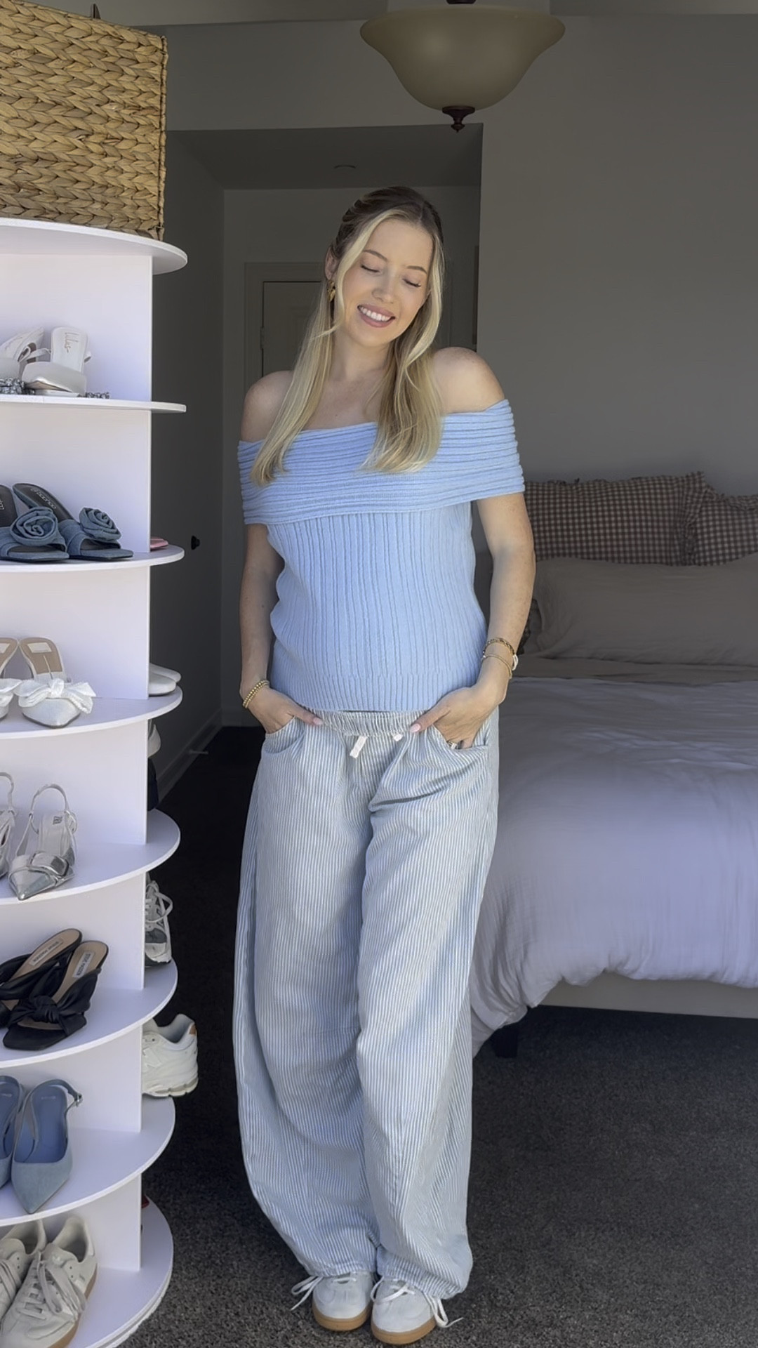 Casual maternity outfit inspo. I sized up 1 in the top

#LTKBump #LTKStyleTip #LTKFindsUnder100
