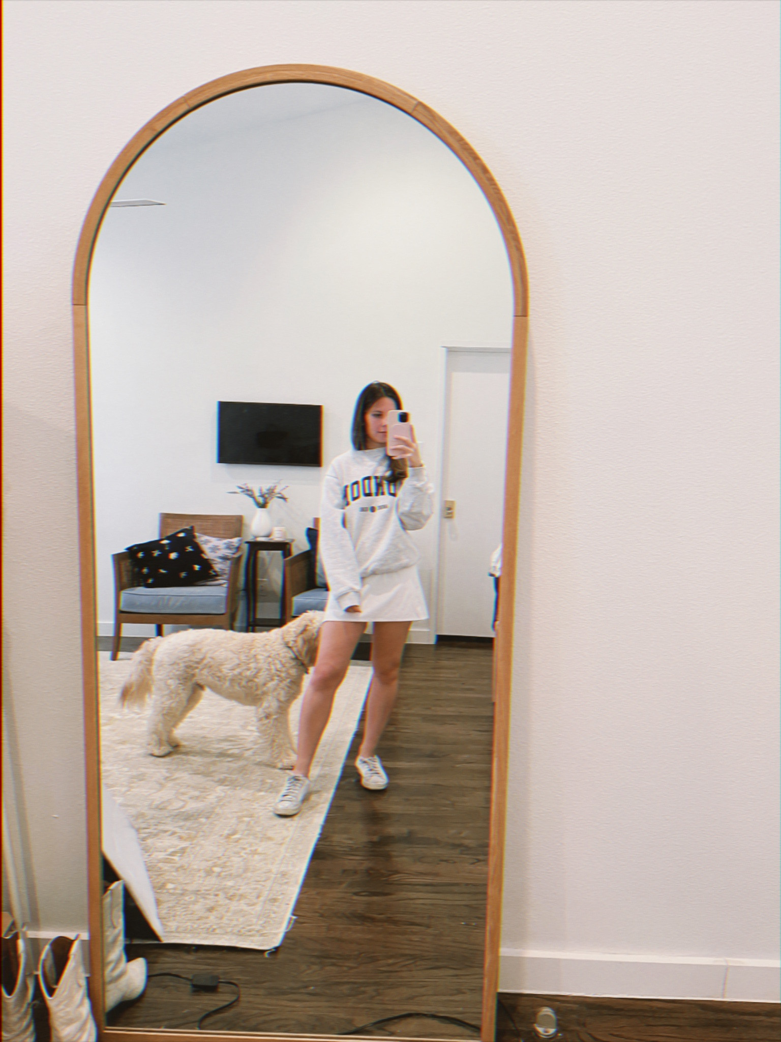 Basics, chic style, french girl style, fashion finds, get dressed with me, neutral aesthetic, spring outfit reels, casual style, effortless chic, casual outfit inspiration, parisian style, classy outfit, athleisure, anine bing, spanx, sweatshirt, p448 sneakers, petite style 