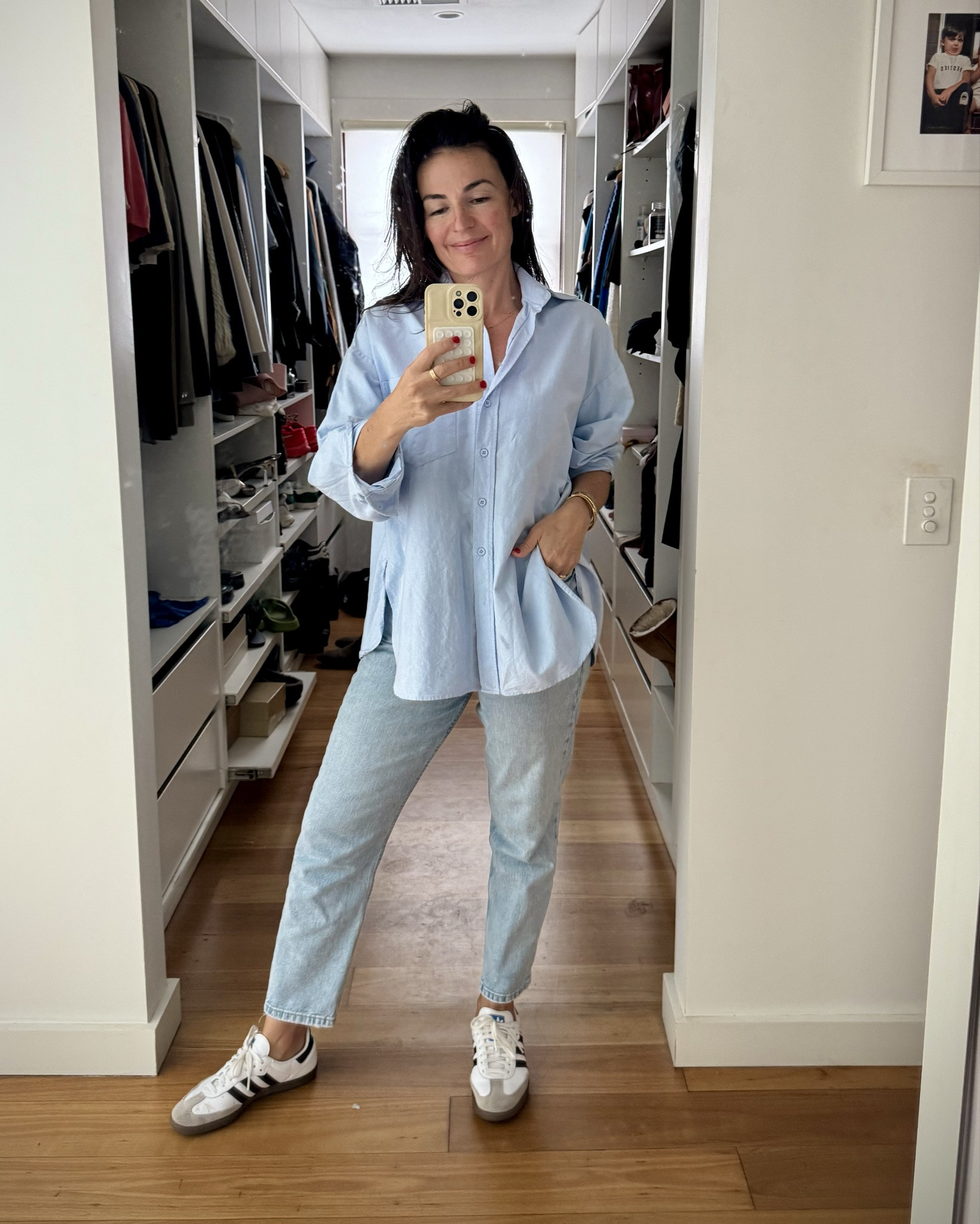 Wearing a size 6 in shirt / its very oversized. Available in a few different colours.
Jeans size 29 
Shoes - true to size 

#LTKautumn #LTKwinter #LTKaustralia