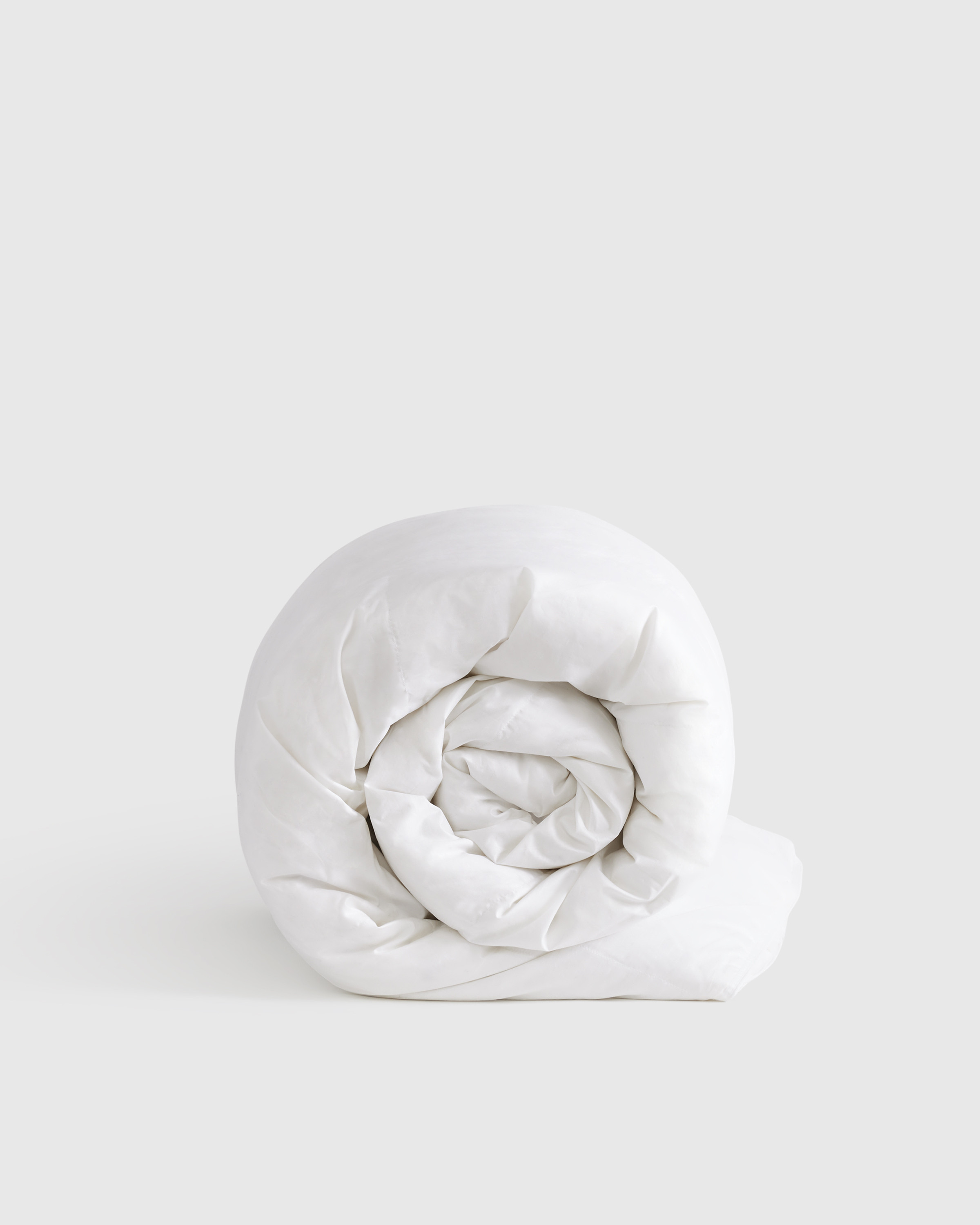 Quince | Lightweight Luxe Goose Down Comforter in White, Utility Bedding, Size Twin | Quince