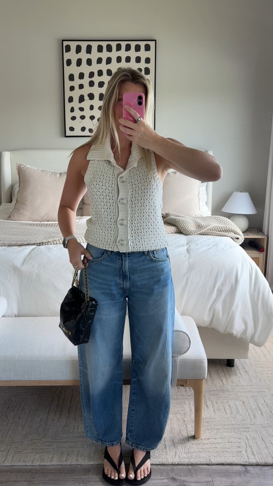 Outfit of the day! Size small in top, size 4 in jeans & TTS shoes 