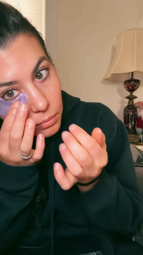 Say goodbye to tired eyes with @graceandstella Restoring Eye Masks 💛✨ Perfect for hydrating, de-puffing, and looking refreshed in minutes! #SelfCare #GraceAndStella #EyeMasks

#LTKFindsUnder50 #LTKBeauty #LTKGiftGuide