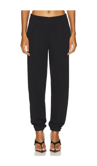 SKIMS Cotton Fleece Classic Jogger in Black. - size XS | Revolve Clothing (Global)