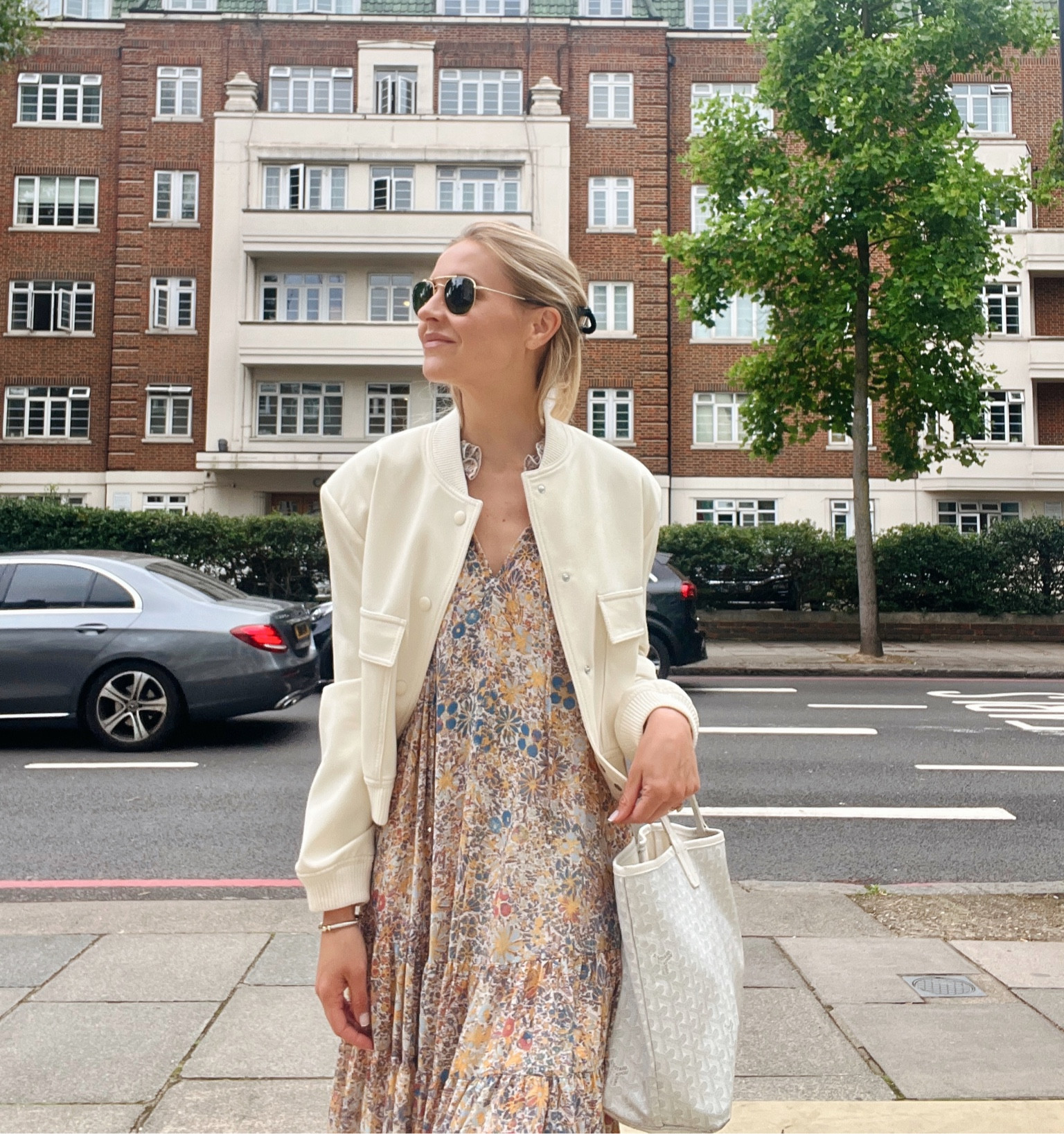 Work outfit ideas #summerdress #workoutfit #freepeople #maxidress #workwear #casualoutfit

#LTKworkwear #LTKeurope