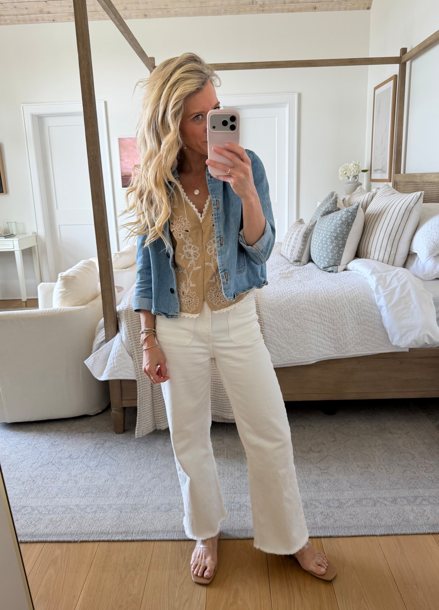 This outfit on repeat! ☀️