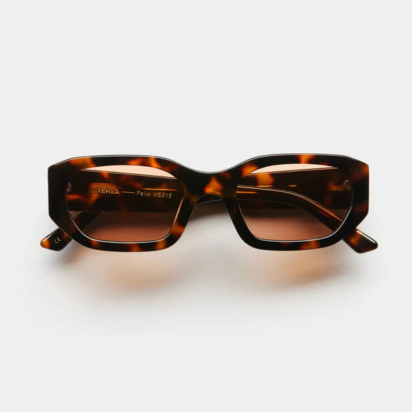 Felix - Choc Tort / Toffee



Rated 4.9 out of 5







20 Reviews
Based on 20 reviews | Vehla Eyewear (US, AU, UK)