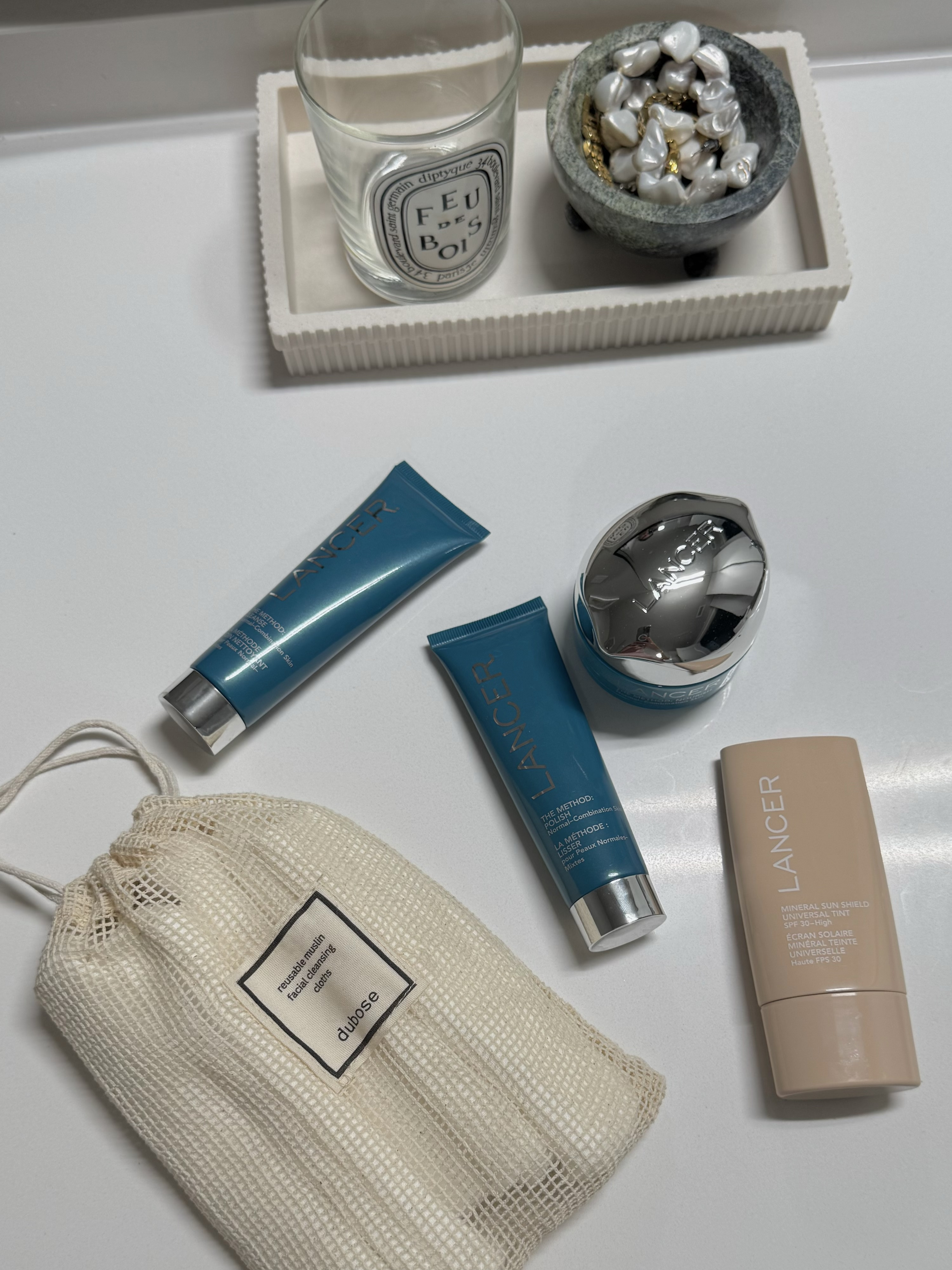 Lancer skincare LOVER ! 

#LTKHoliday #LTKWedding #LTKBeauty