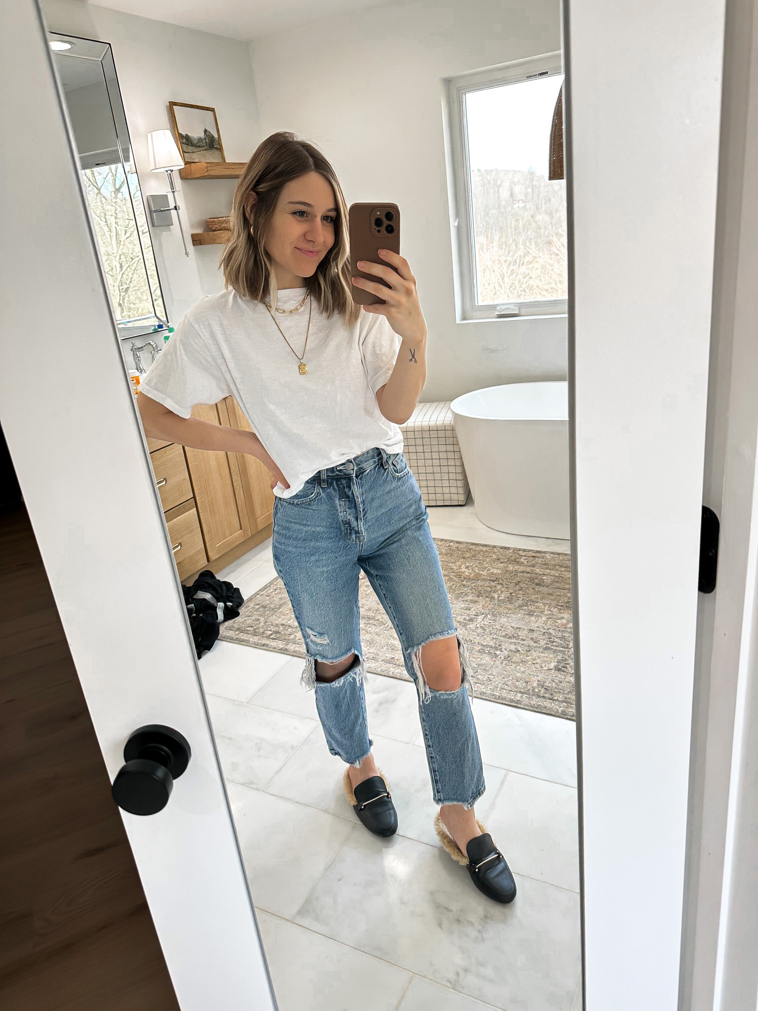 Feels so good to wear jeans again

#LTKsalealert #LTKSale #LTKunder50