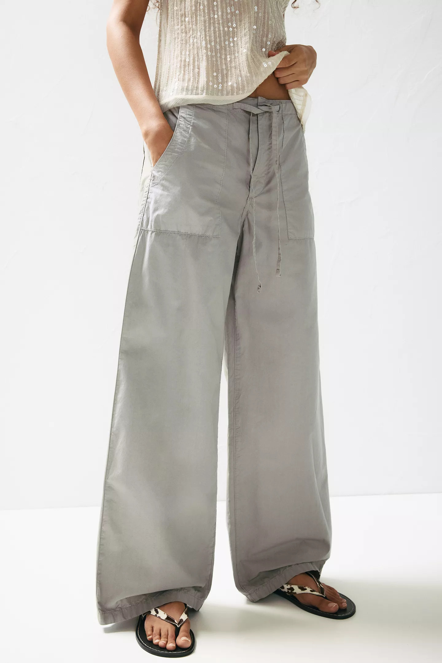 Pantalon baggy en popeline | PULL and BEAR FR