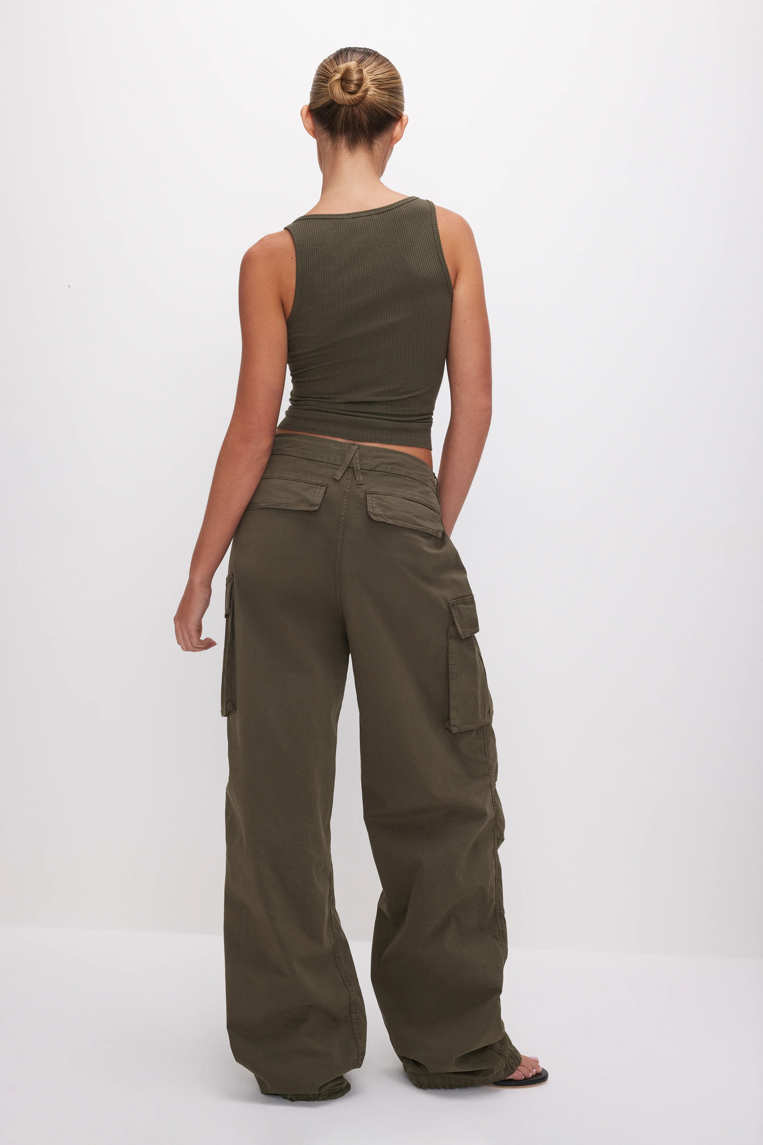 BAGGY CARGO PANTS | Good American