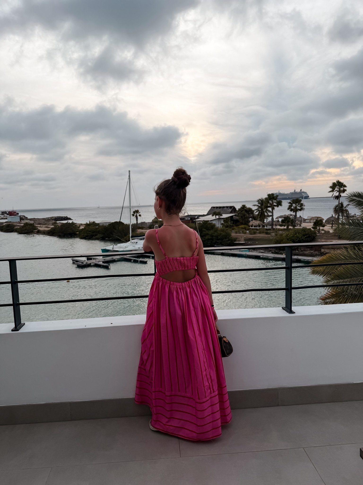 Girls and tween vacation dresses and summer dress outfits for girls
Dinner style while at a resort vacation 
Pink striped maxi dress 