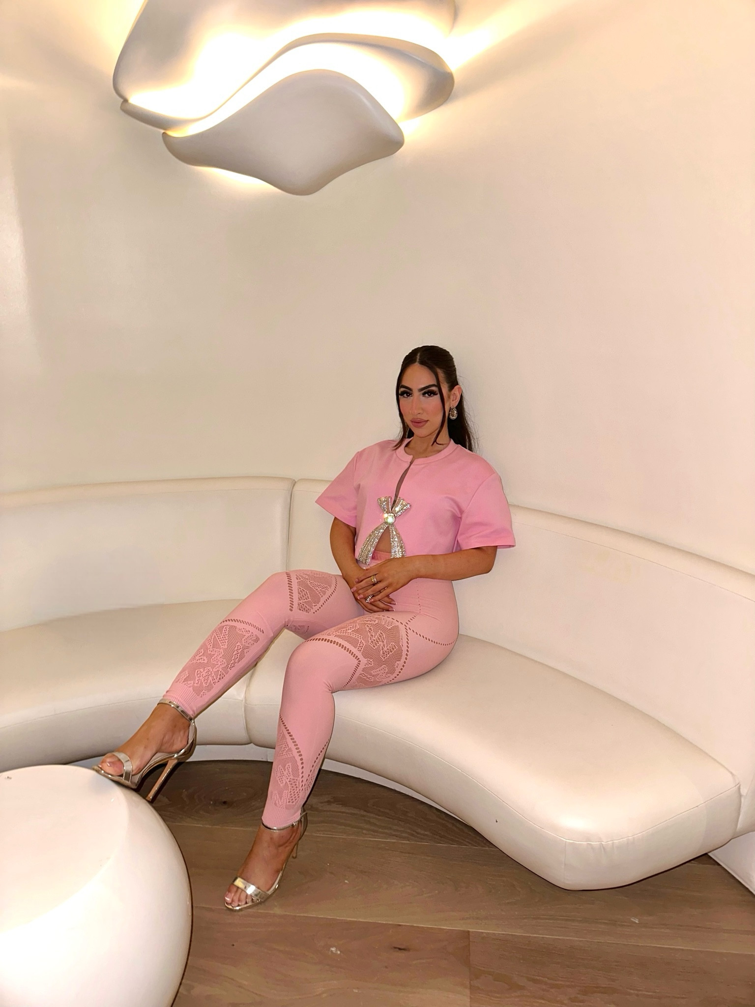 Valentine’s Day outfit ideas! 
Date night outfit inspiration for you girls 🩷 #valentinesday #outfit #datenightoutfits