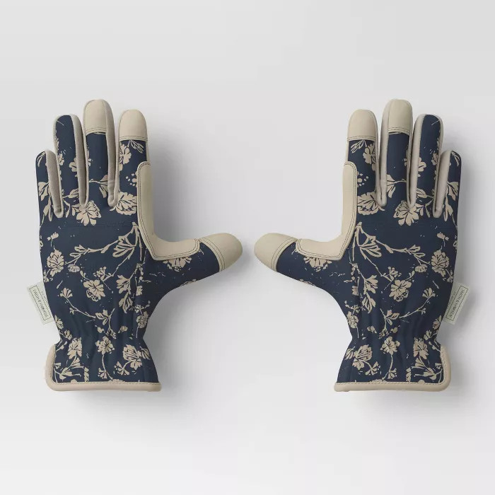 Work Gloves Woodcut Floral/Sour Cream White - Smith & Hawken™ | Target