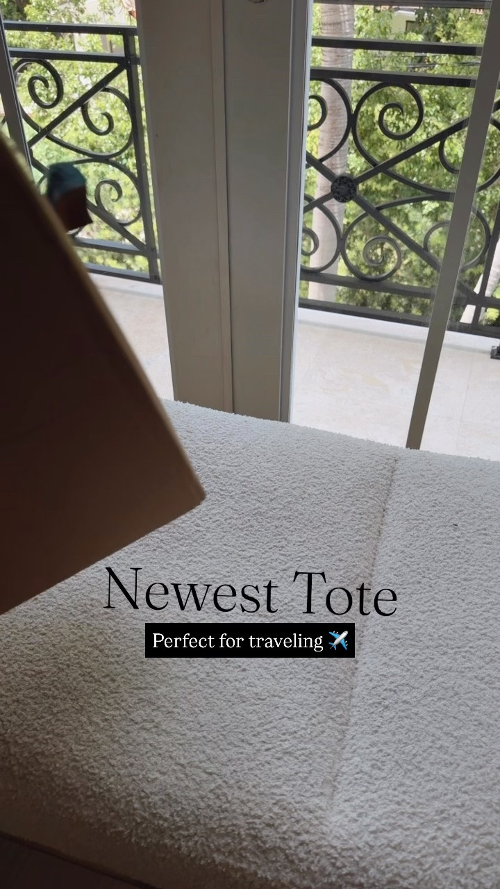 Newest travel tote!! I will be using this bag all the time now !! So happy with my purchase 
Quality is outstanding 🔥✈️

#LTKTravel #LTKOver40 #LTKTall