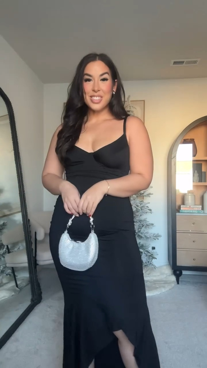 Size xl Amazon shaping dress


#LTKMidsize #LTKHoliday #LTKCyberWeek