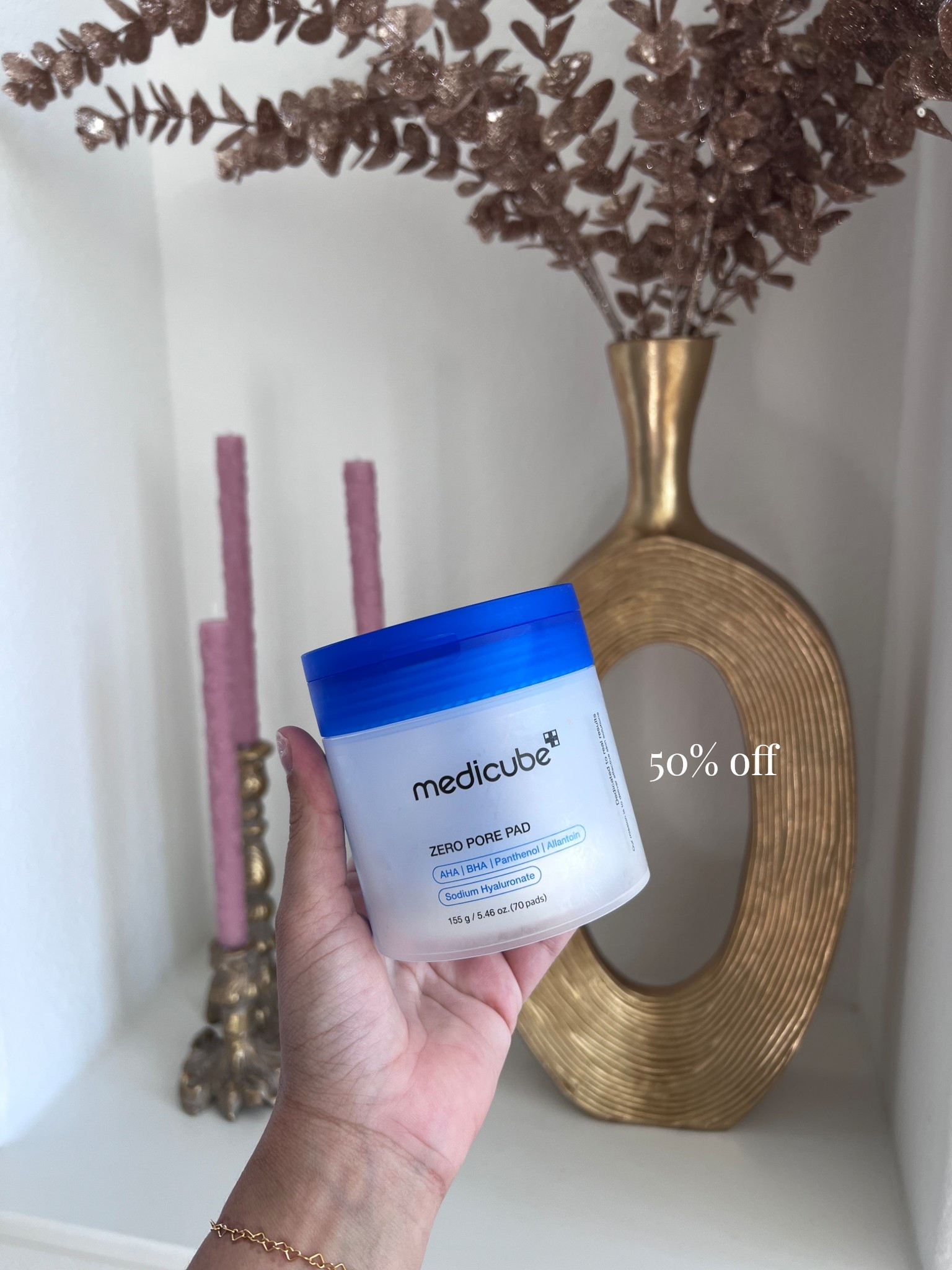 Medicube zero pore pads

#LTKselfcare #LTKBeauty