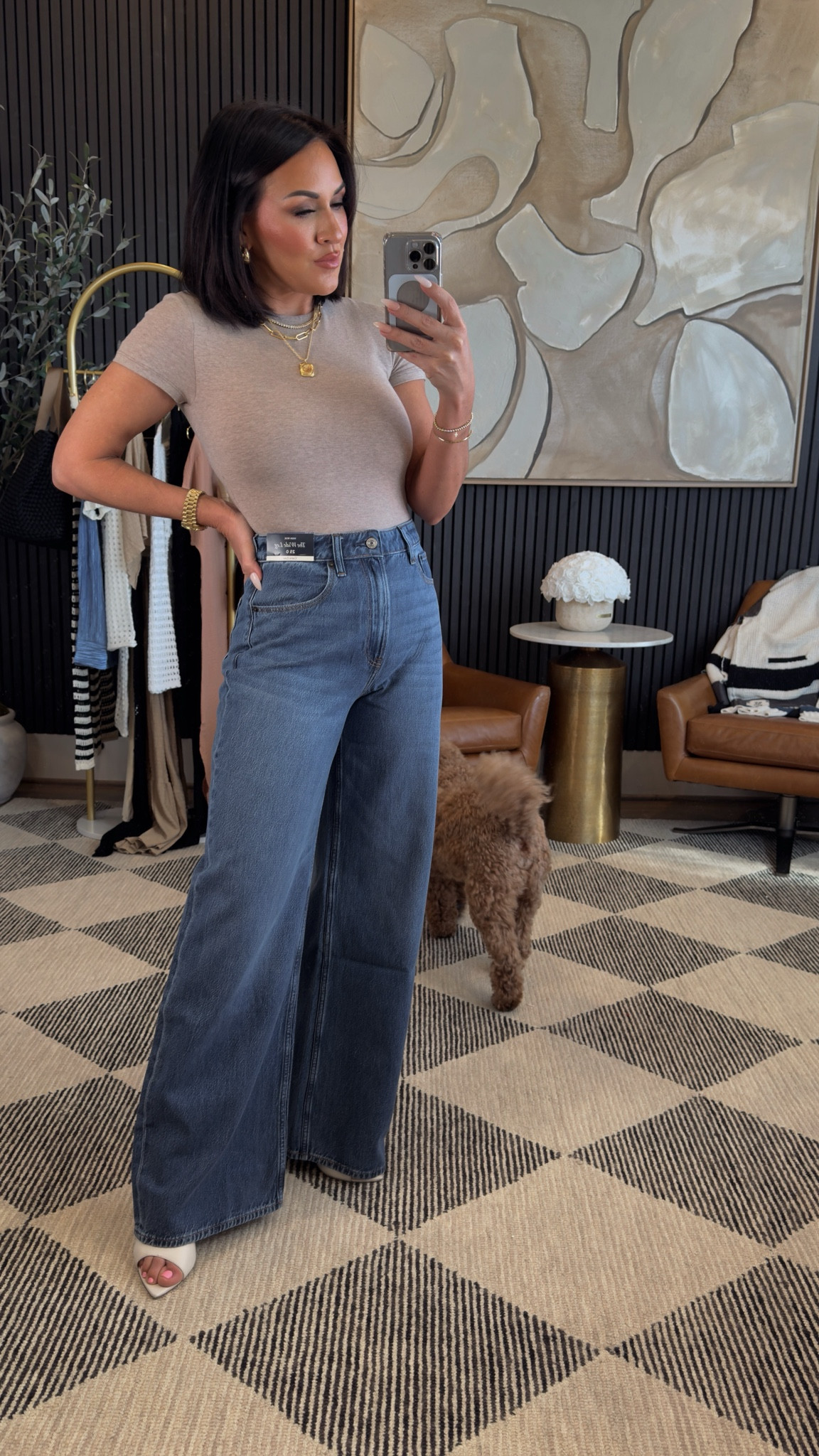 New jeans from Abercrombie! 

I’m in a curve love 25 regular. 

I’m 5’2
130 lbs 
34 DD
25 in waist 

#LTKstyletip #LTKover40