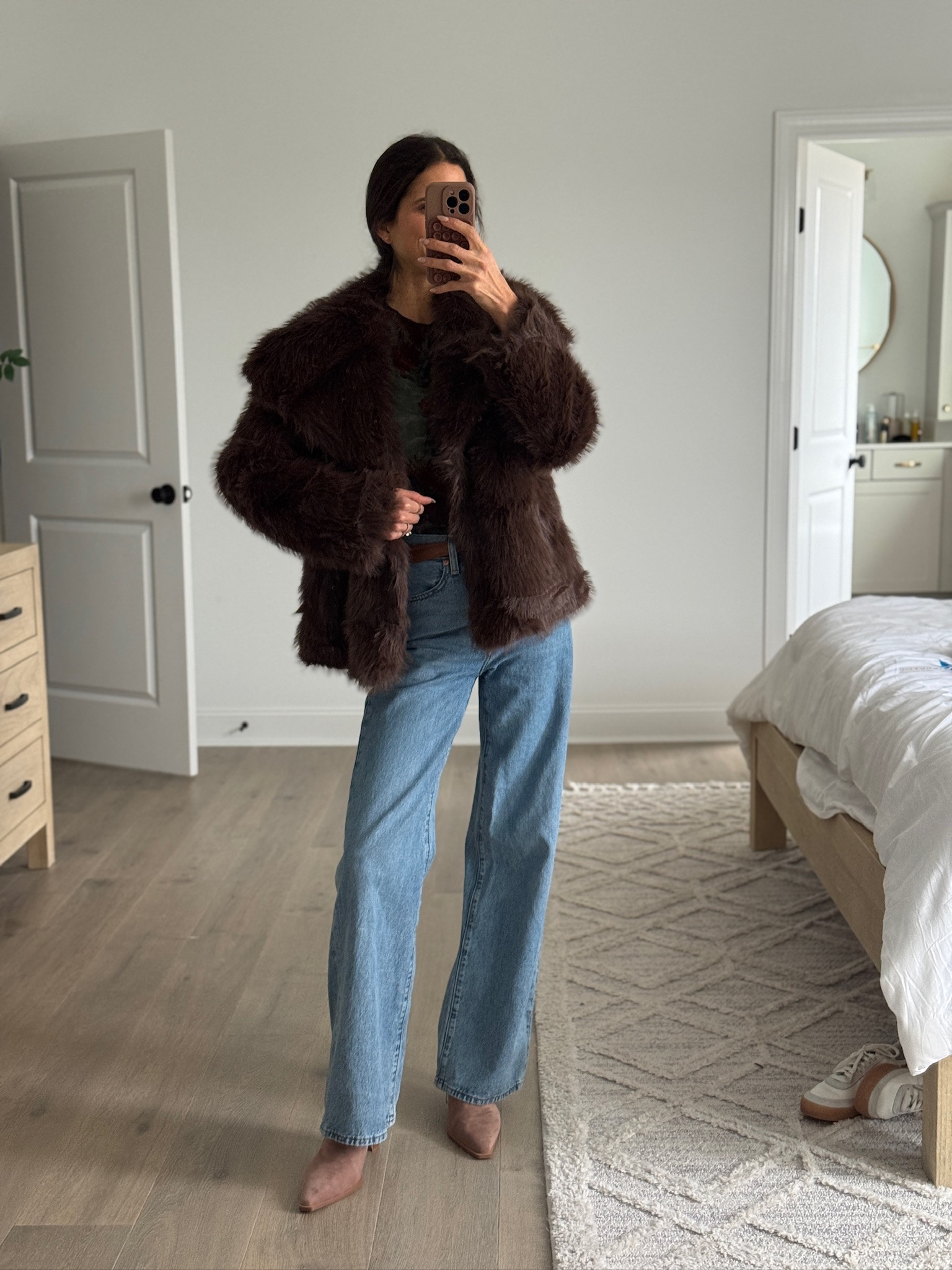 Fitted long sleeve top with a soft mesh feel and subtle floral pattern that’s easy to dress up or down. Lightweight and comfortable with just enough stretch, perfect for layering or wearing on its own. Styled with classic denim and a simple belt for an effortless everyday look that works for casual outings, errands, or a relaxed dinner.

Casual outfit, everyday outfit, floral top, fitted long sleeve top, mesh long sleeve, lightweight layering top, classic denim outfit, neutral accessories, fall outfit, casual chic style, affordable fashion, wardrobe staple

#LTKSeasonal #LTKFindsUnder50 #LTKootd