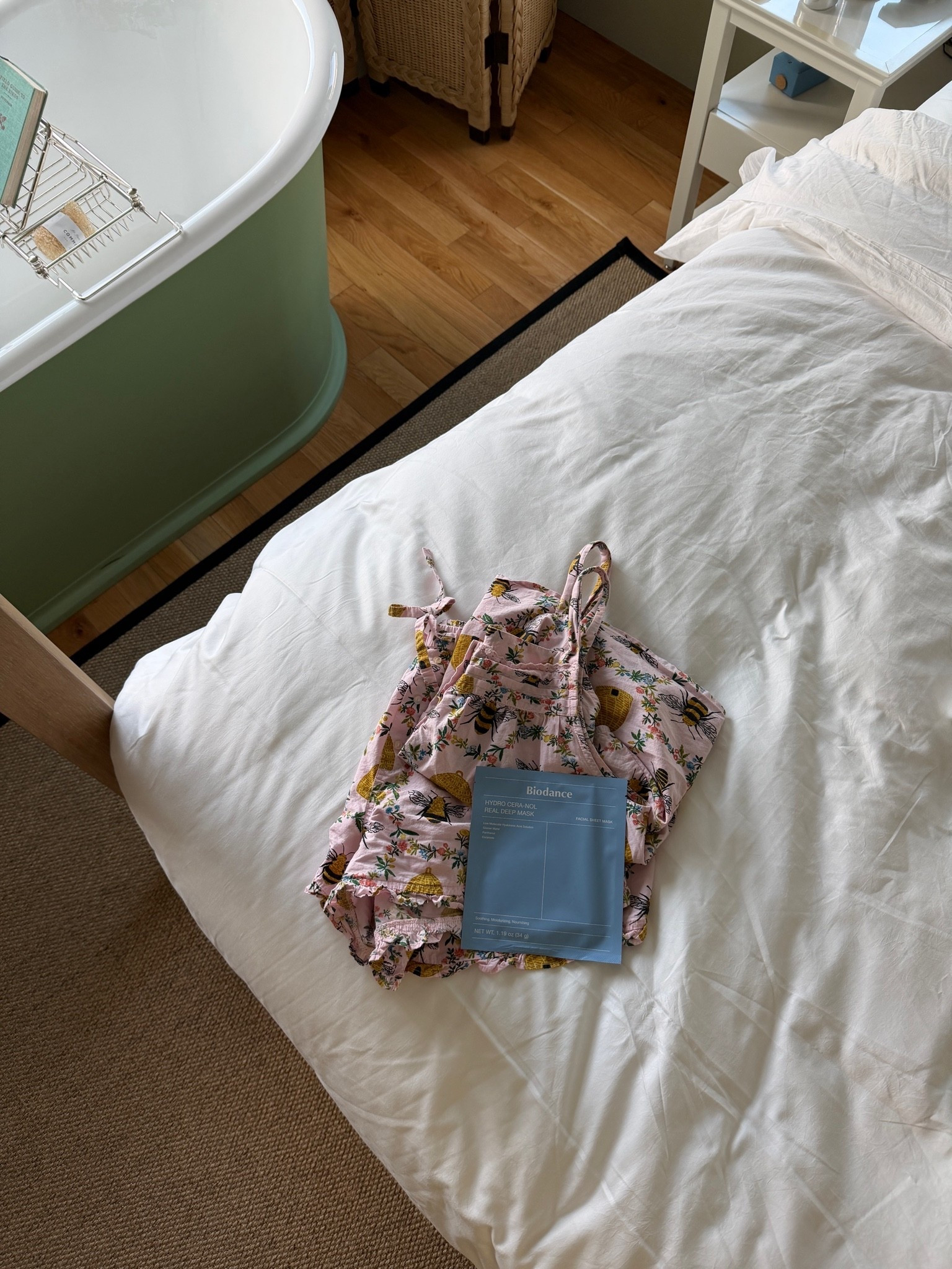 [6/29/26] the cutest pjs + favorite face masks on sale for 25% off

#LTKselfcare #LTKSeasonal #LTKootd