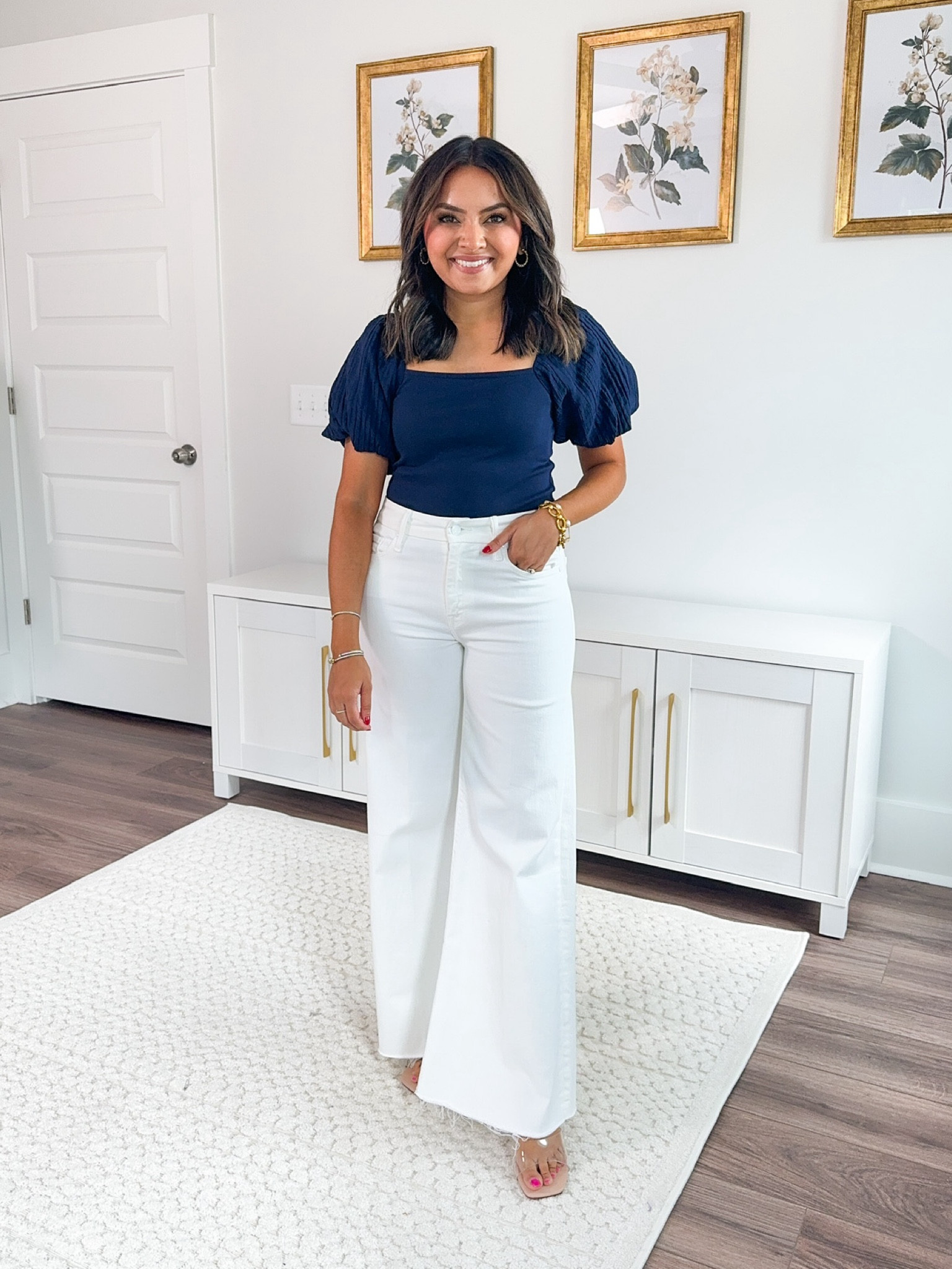 Navy bubble sleeve top size XXS TTS 
White flare jeans size 26 Petite TTS 
Clear heels size 5 TTS 

Country Concert Outfit 
4th of July 
Fourth of July 
July 4th 
Country Concert 
Summer Outfits 
Sandals 
Summer looks 
Summer dress 
Vacation outfits 

Honey Sweet Petite 
Honeysweetpetite 


#LTKParties #LTKStyleTip #LTKSeasonal