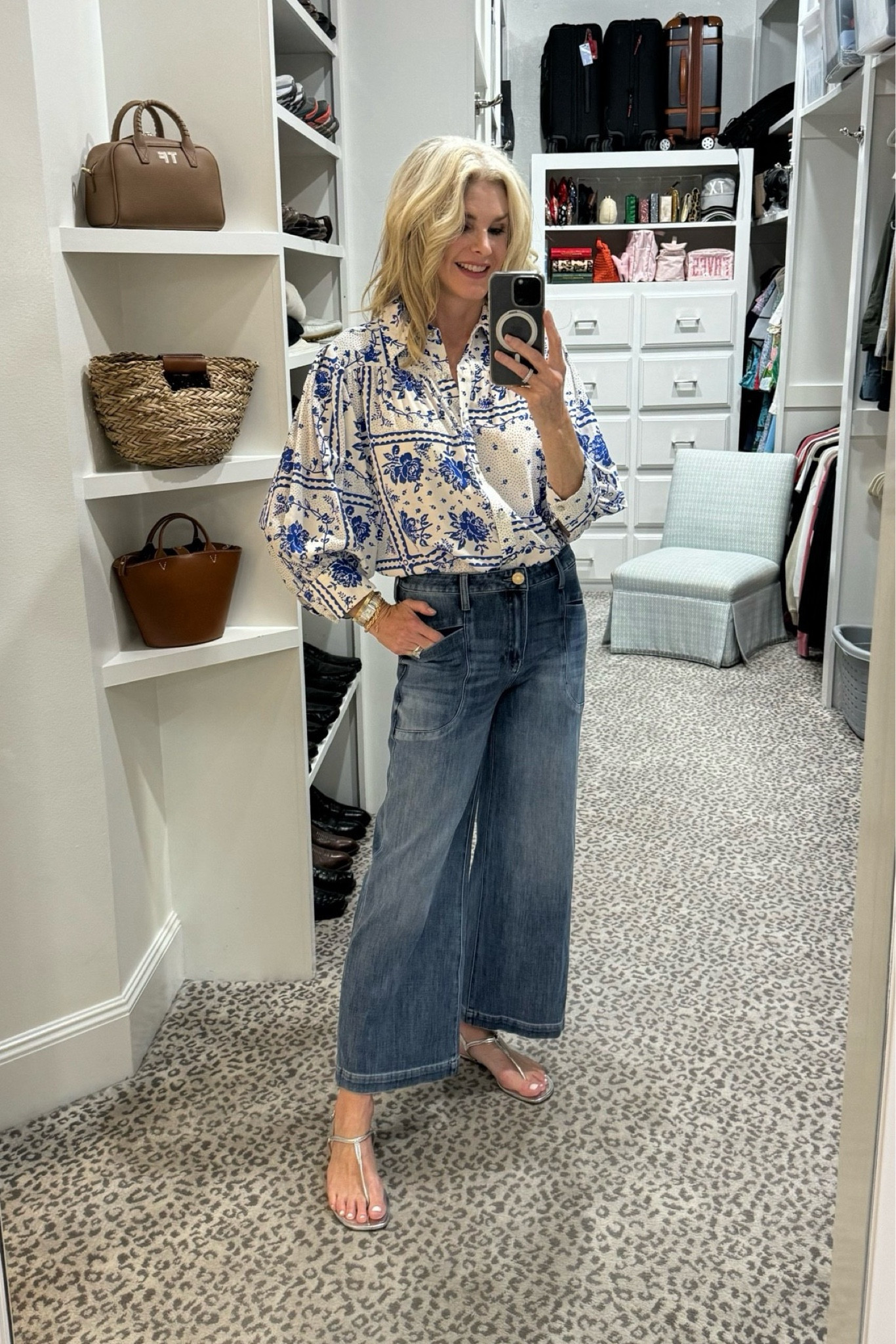 This top is now 30% off this weekend only! Size S. Jeans size 4  

#LTKSaleAlert #LTKStyleTip #LTKFindsUnder100