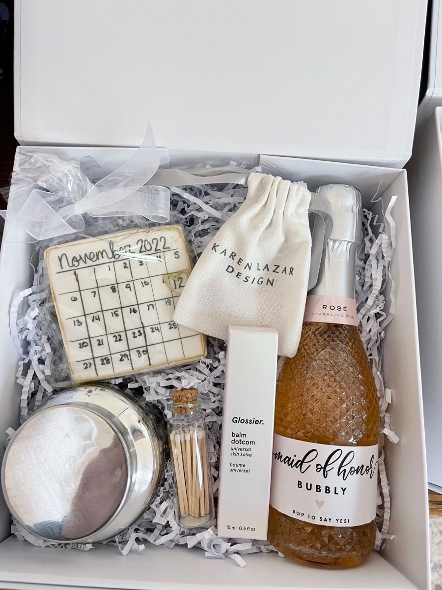 maid of honor proposal box 💗
maid of honor gift ideas, bridesmaid proposal box, personalized wedding gifts, bridal party proposal ideas, aesthetic gift box, custom cookies, champagne proposal box, bridal shower gifts, wedding planning inspiration, bridesmaid proposal inspo.

#maidofhonorproposal #bridesmaidproposal #bridalparty #weddingplanning #giftboxideas #bridesmaidgifts #proposalideas #weddinginspo #bridetobe #customgifts #giftideas #aestheticgifts #bridalinspo

#LTKSaleAlert #LTKHome #LTKWedding