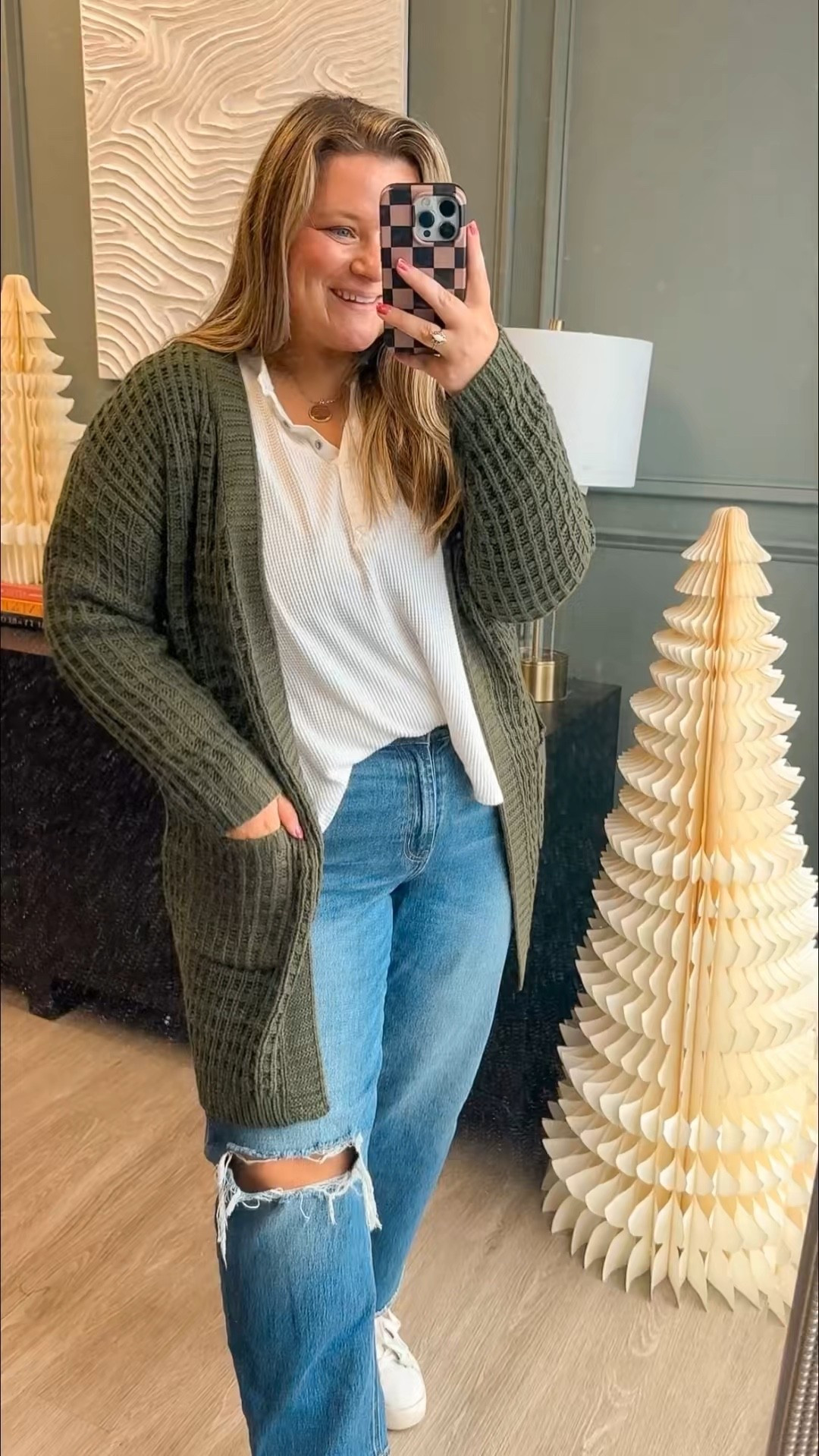 Cute + cozy OOTD! 

#LTKSaleAlert #LTKPlusSize #LTKootd
