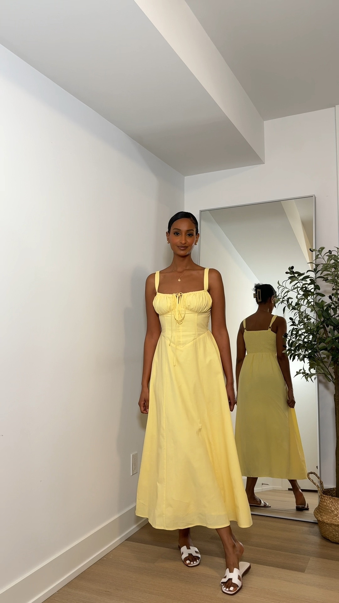 Spring Dress Round Up!💛💐
(Yellow is currently discounted but will add when it is back online) 
#springaesthetic #springaccessories #springfashion #torontostyle #lastyle #streetwear #stylereels #fashionreel #outfitreel #stylereel
#reelfashion #outfitreel #ootdreel #fashionstylereels
#dailyreels #currentlywearing #dailyfashion #ootdmagazine #lablogger #torontostyle #aesthetic #instaaesthetic #summeraesthetic #feedaesthetic #lookoftheday #fashionlook #mystyle #canadianinfluencer  #torontoinfluencer 


#LTKSeasonal #LTKsalealert #LTKVideo