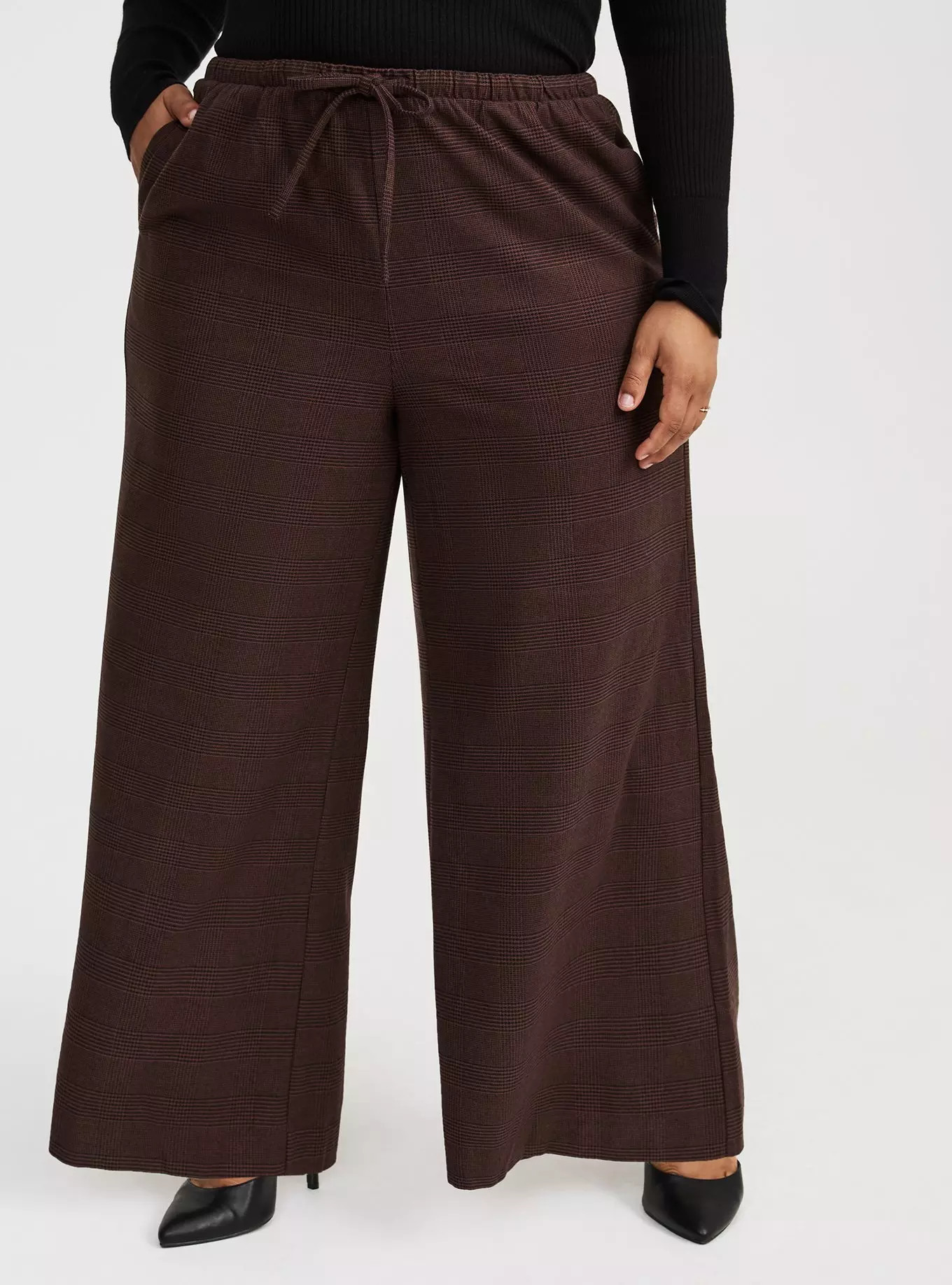 Mid Rise Wide Leg Pull-On Trouser | Torrid (US & Canada)