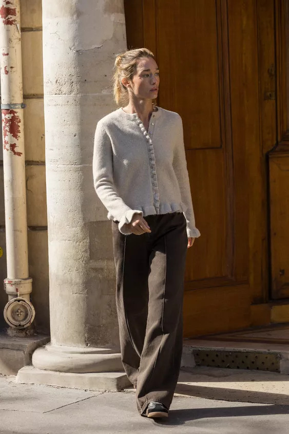 STRICKJACKE MIT VOLANTS | Zara DE