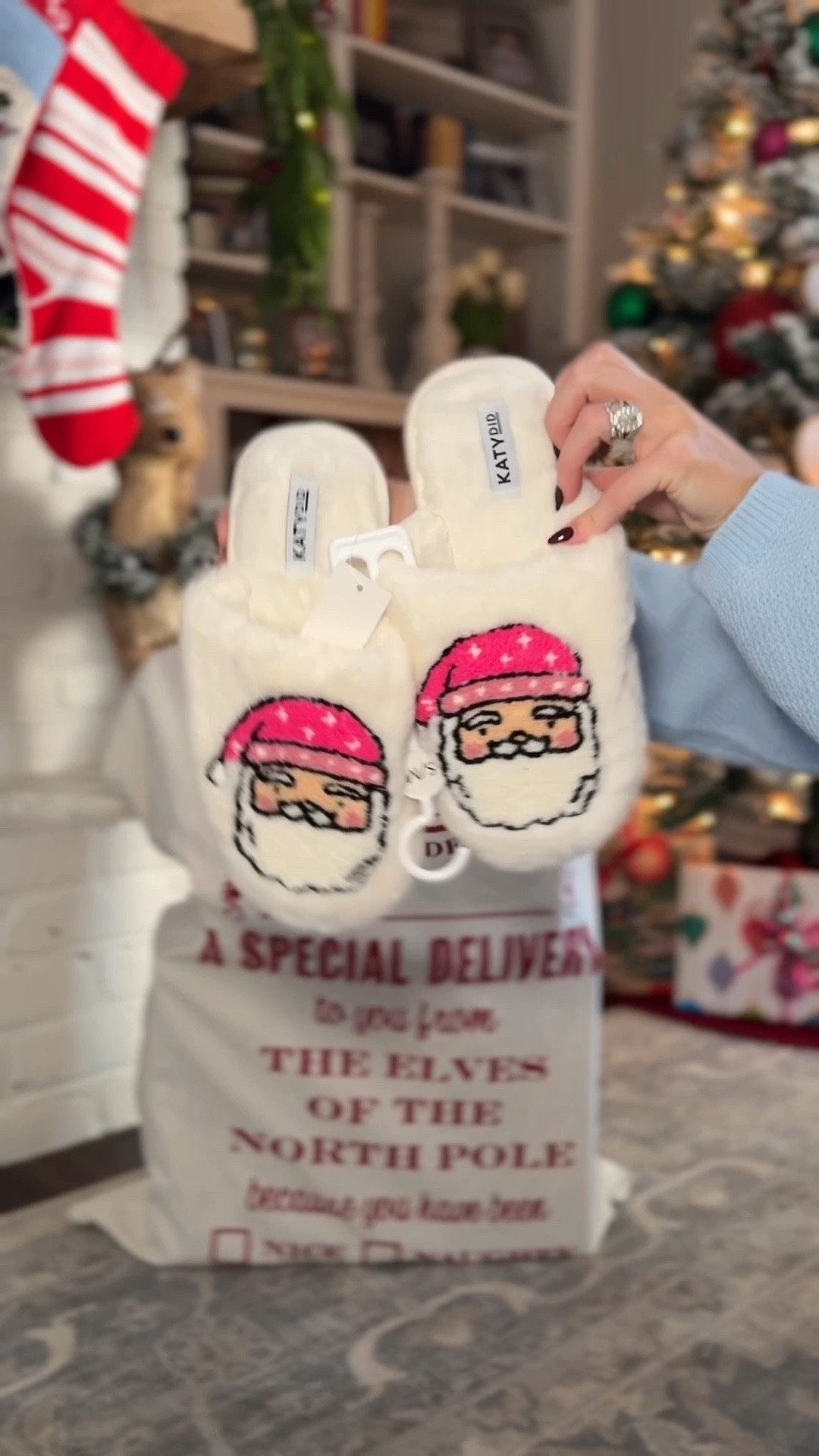 Katydid Christmas favorites


Stocking stuffer, gifts for her, Santa, pink, trucker hat, slippers, gift ideas, gift guide 

#LTKGiftGuide #LTKFindsUnder100 #LTKCyberWeek