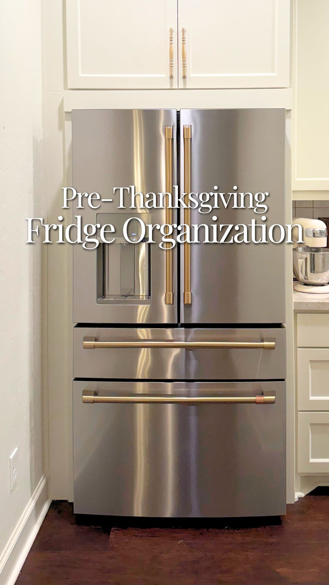 I don’t have the time (or patience) to excavate my fridge the week of a holiday, so this is how I reset it before things get crazy. 🙃
Watch how I use clear produce dividers, a 9" lazy Susan, glass Tupperware, and clarity produce bags to make everything visible, stackable, and actually easy to grab.
A tidy fridge = faster weeknight dinners, calmer holiday hosting, and way less food waste.
Tap to shop every piece you see in this video and start your own fridge reset. 🧺✨

#LTKhome #LTKorganize #LTKkitchen #fridgeorganization #fridgereset #organizedfridge #kitchenorganization #holidayhosting #thanksgivingprep #theanthonyhome

#LTKHome #LTKmomlife #LTKHoliday