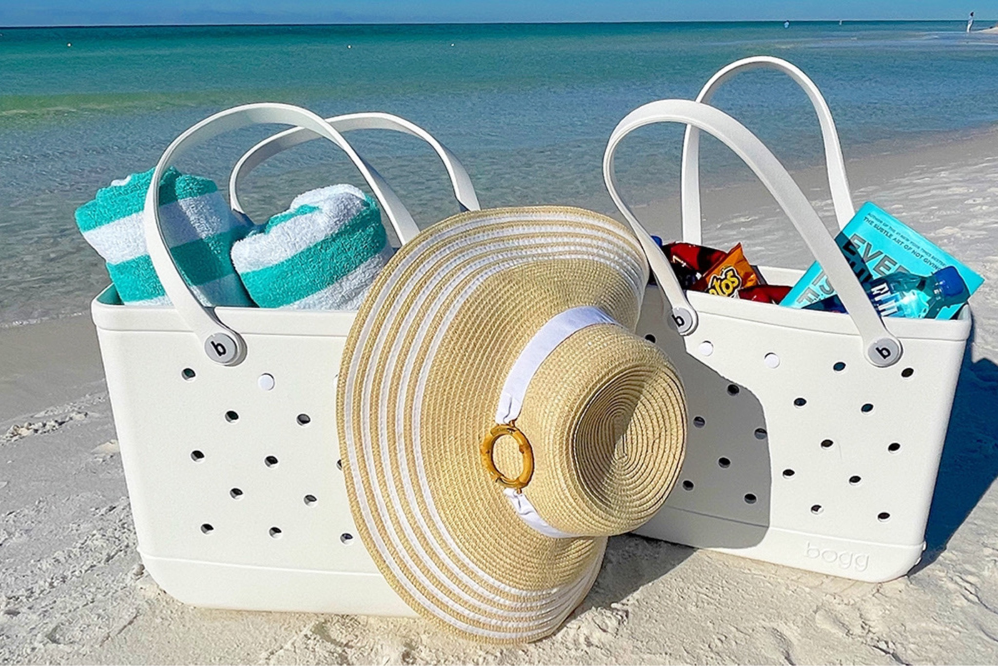 Bogg Bag - The Best Beach Bag 🏝 bogg bag // beach bag // beach vacation // beach tote // bogg // amazon finds // amazon fashion finds // amazon beach bag // amazon

#LTKstyletip #LTKtravel #LTKswim