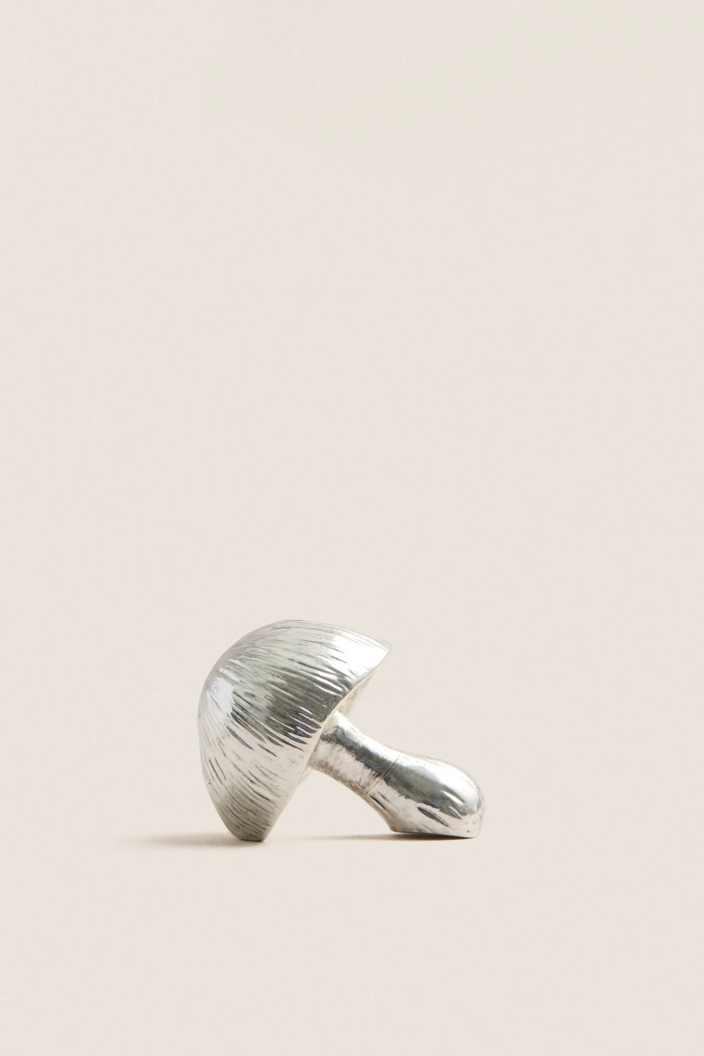 Silver Mushroom Place Card Holder Set of 4 | Tuckernuck (US)