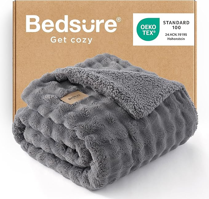 Bedsure Bubble Sherpa Throw Blanket for Couch - Fuzzy Fleece Thick Warm Blanket for Winter, Gentl... | Amazon (US)
