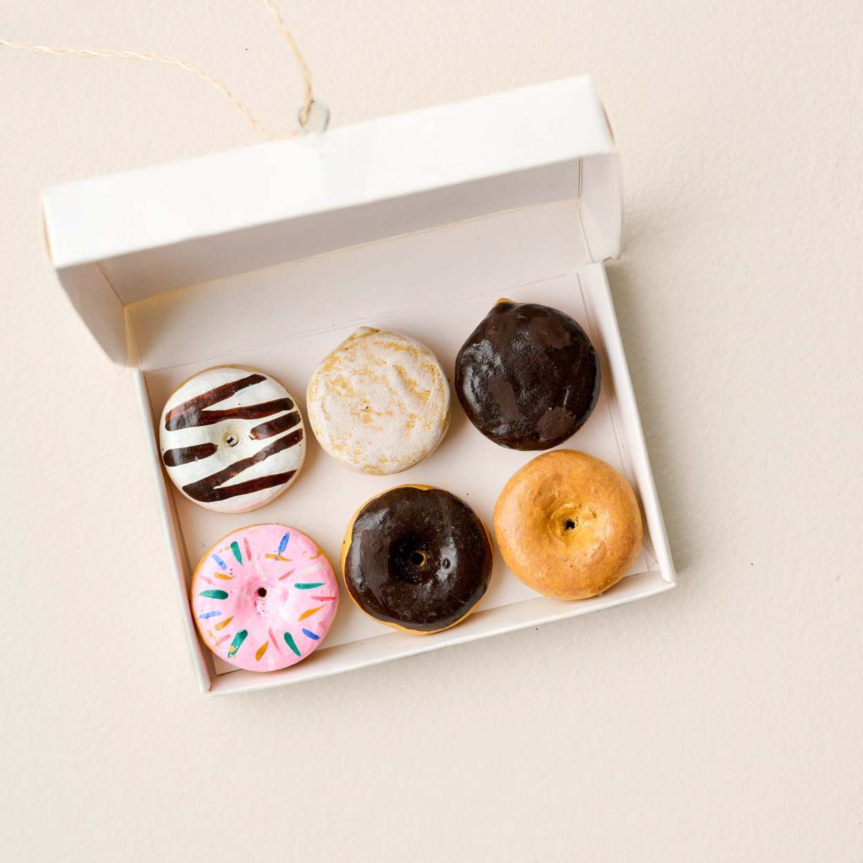 Boxed Donut Ornament | Magnolia