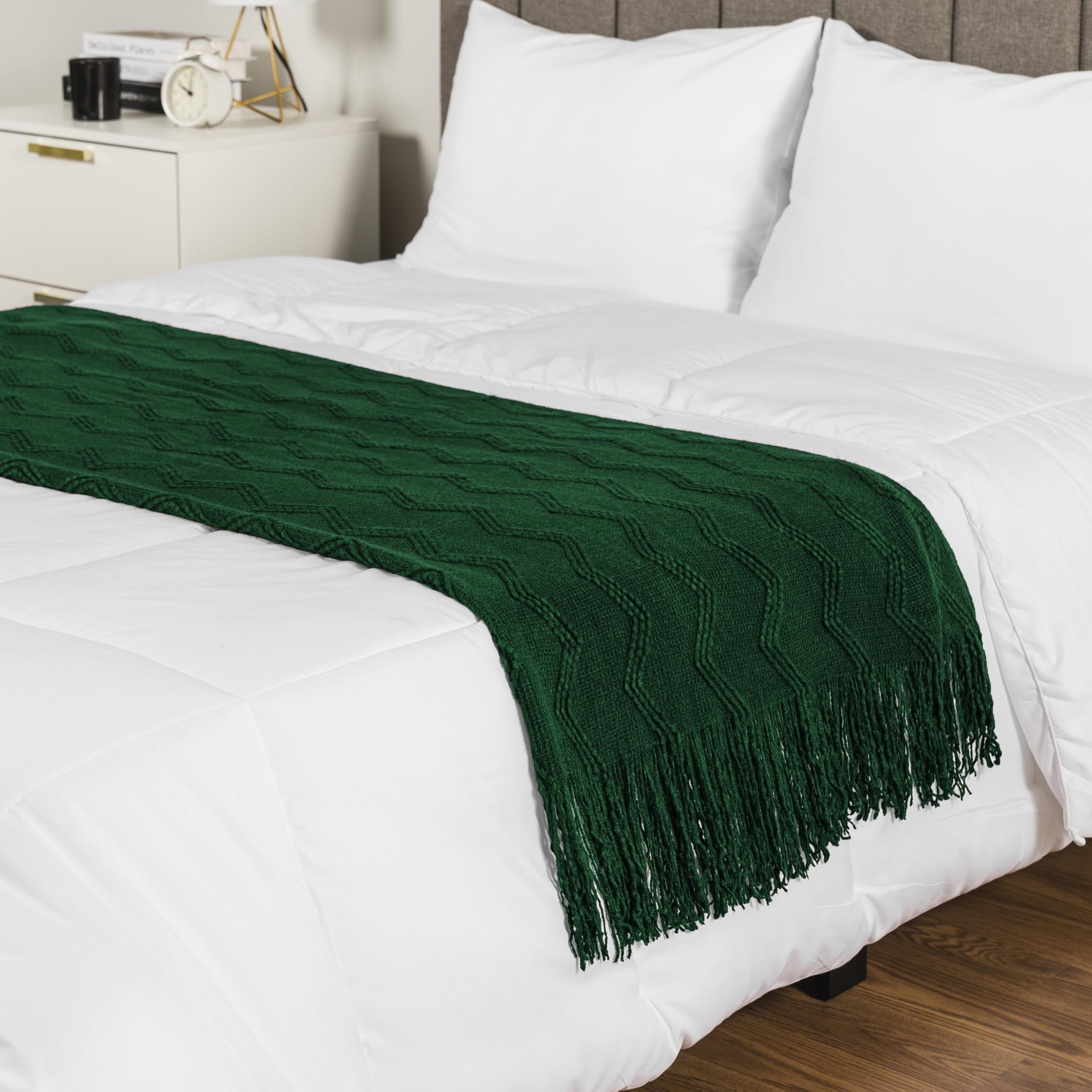 PAVILIA Emerald Green Knit Throw Blanket for Couch Bed, Soft Knitted Farmhouse Sofa Throw for Liv... | Amazon (US)