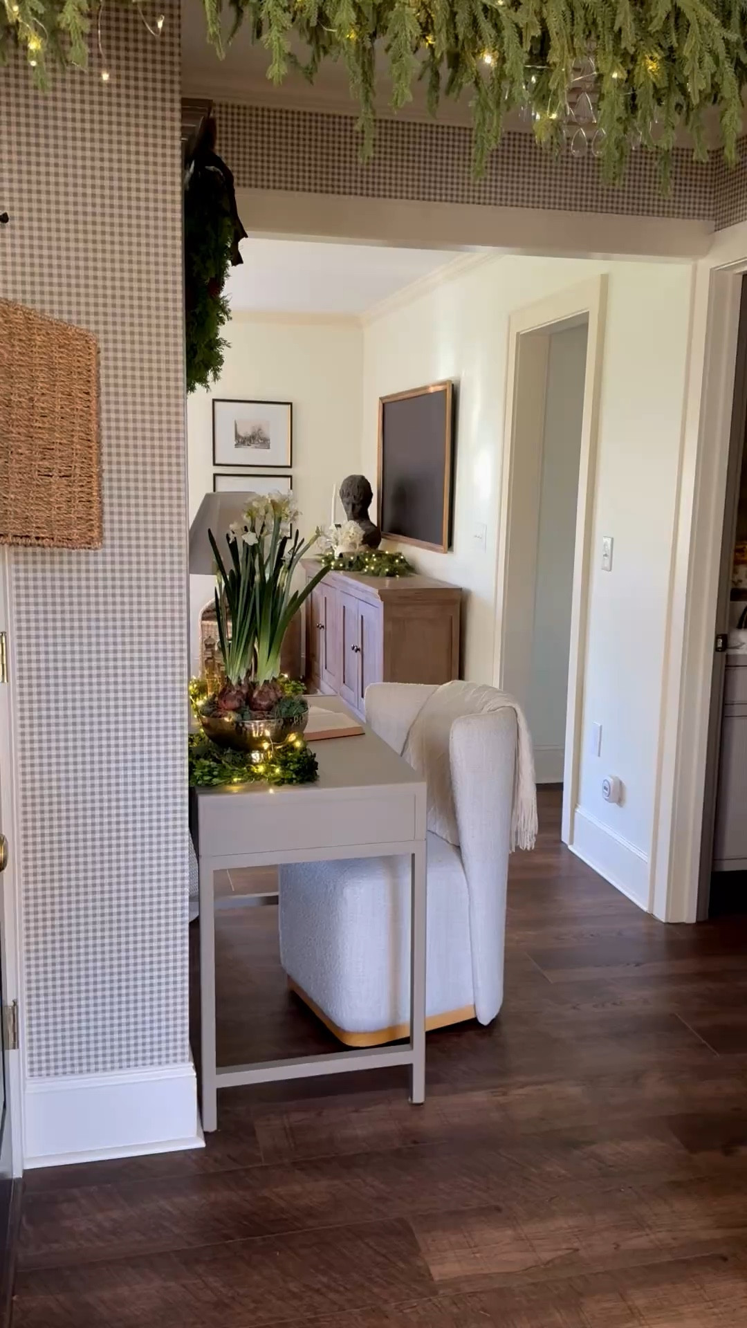 Back hallway...

#LTKHoliday #LTKHome #LTKSeasonal