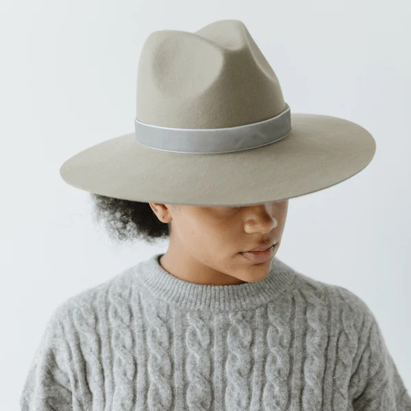 Emma Wide Brim Fedora | Gigi Pip