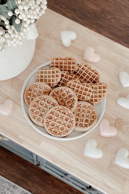 Valentines day waffles, dash mini waffle maker, heart waffles, xo waffles

#LTKSeasonal #LTKFind #LTKfamily