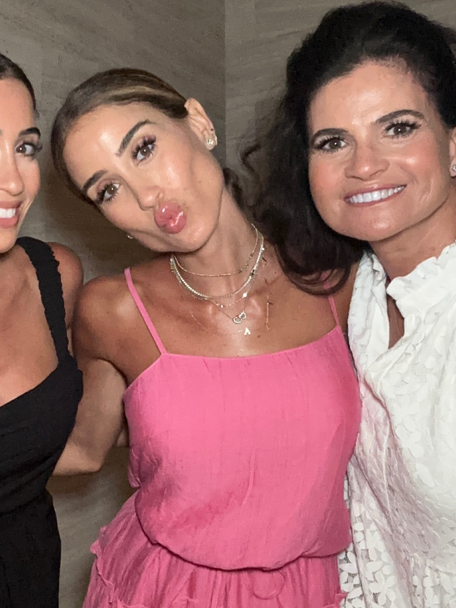 Linking the products I used for my makeup 

#LTKFindsUnder50 #LTKFindsUnder100 #LTKBeauty