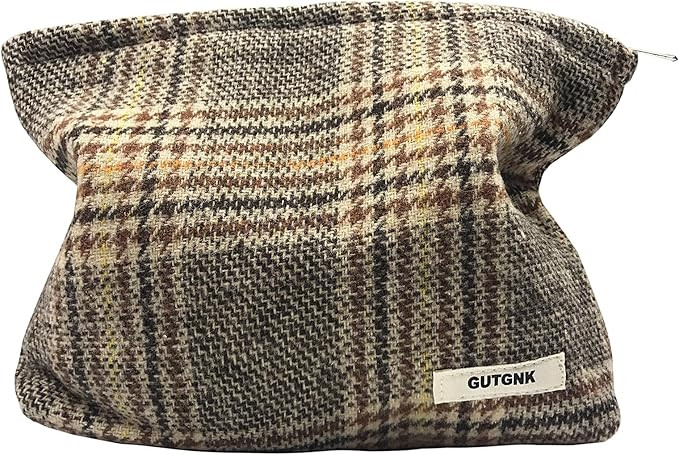 GUTGNK Women's Plaid Travel Cosmetic Bag - Small Skin Care Cosmetic Change and Wash Convenient Ha... | Amazon (US)