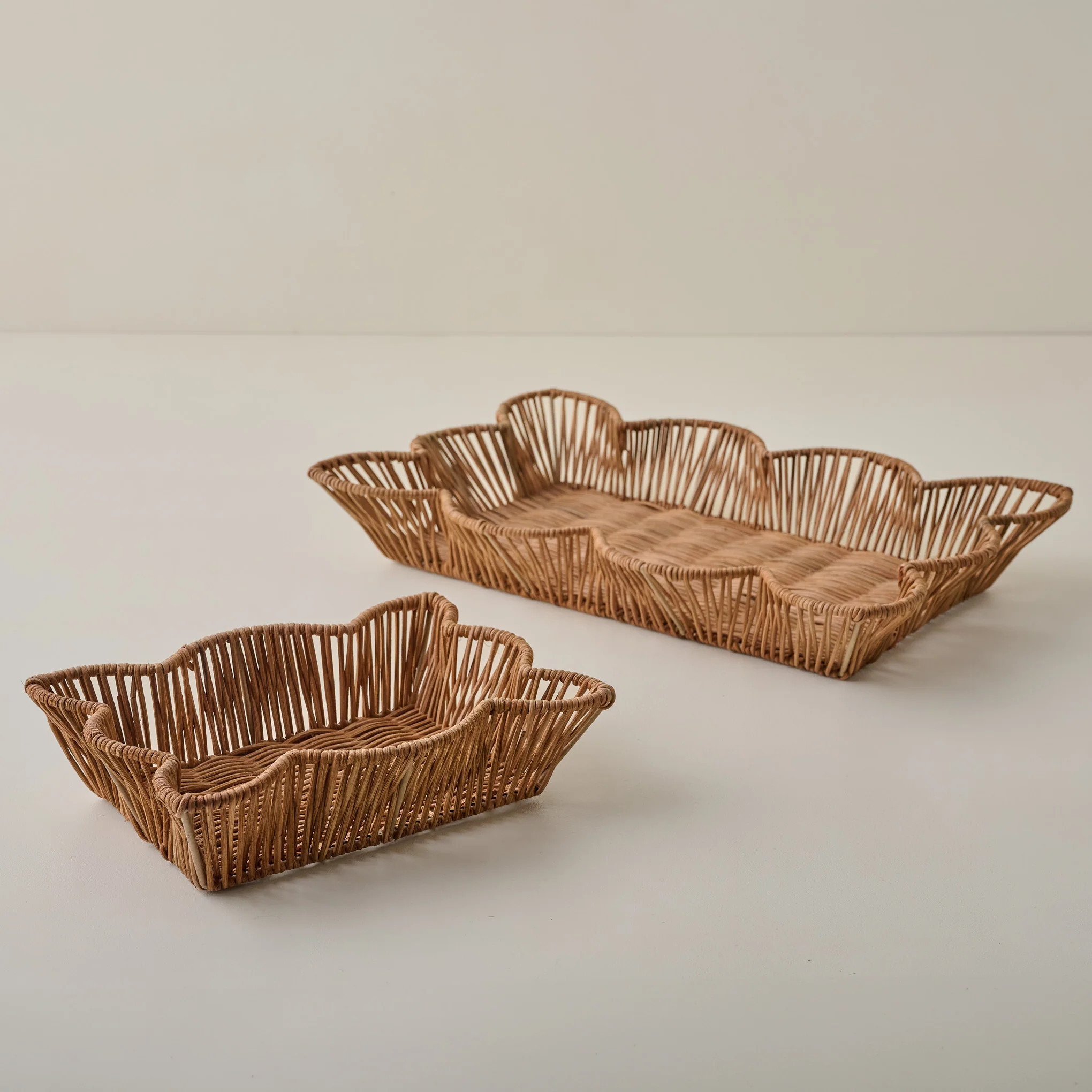 Norah Woven Scalloped Tray | Magnolia