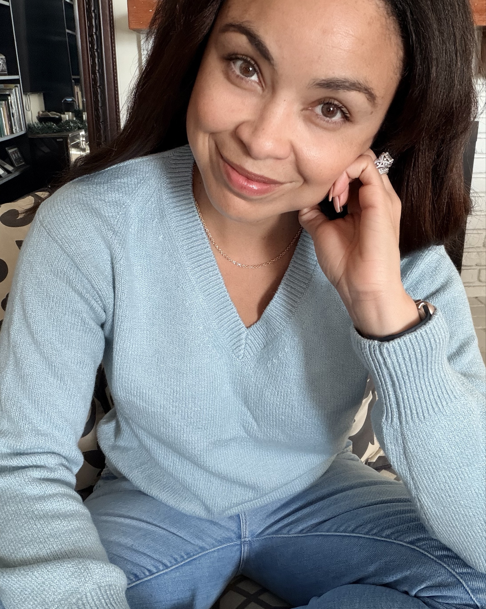 : For your cozy girlies — gift these.
Soft, warm, elevated pieces that feel like a hug but still look chic on the couch, on Zoom, or on a coffee run.
For more  inspo, check out my LTK gift guides and save your faves for your holiday shopping💙

Cozy gifts, winter essentials, holiday gift guide, soft loungewear, warm winter gifts

#LTKFindsUnder100 #LTKHoliday #LTKGiftGuide