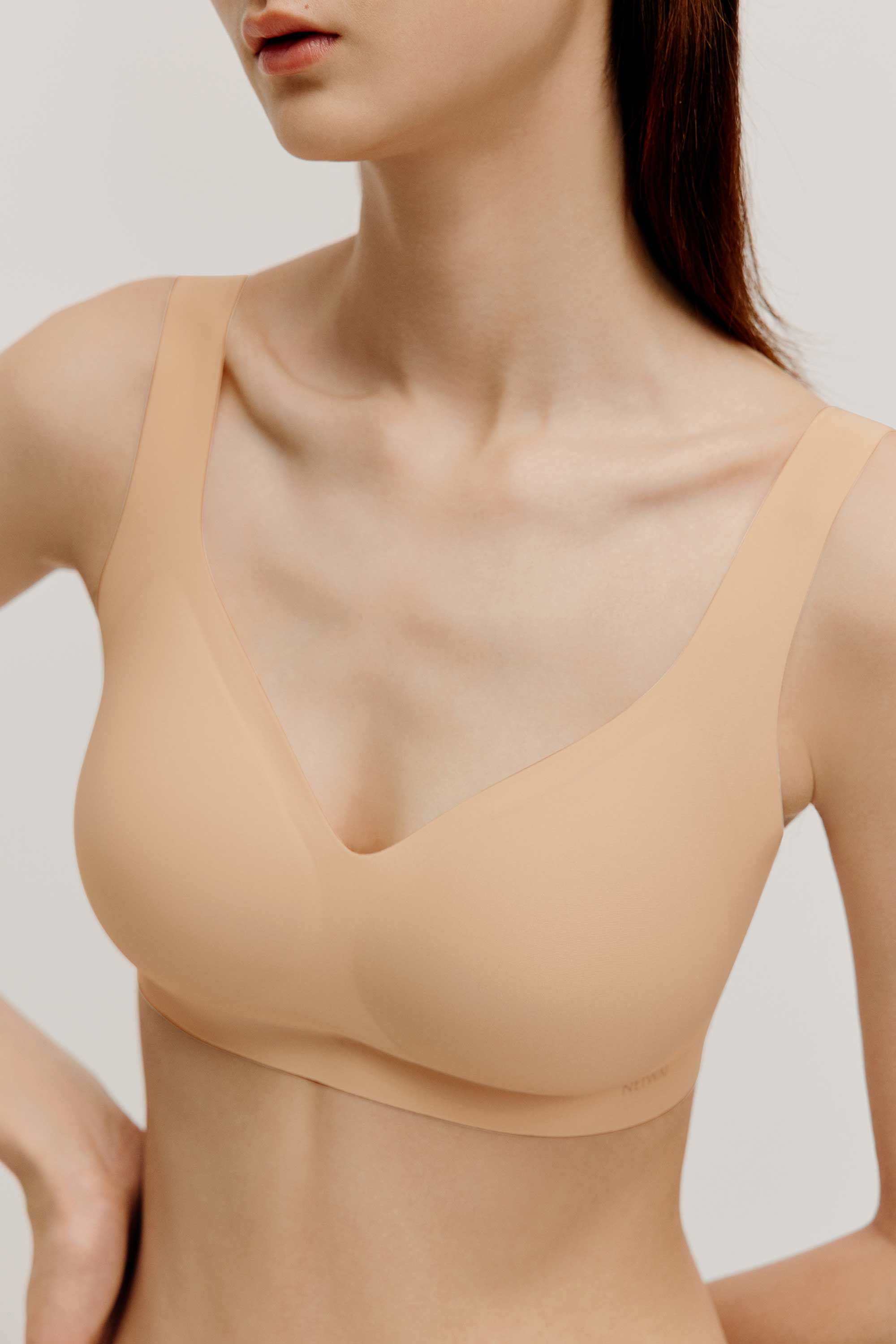 Barely Zero Plunge Bra | NEIWAI