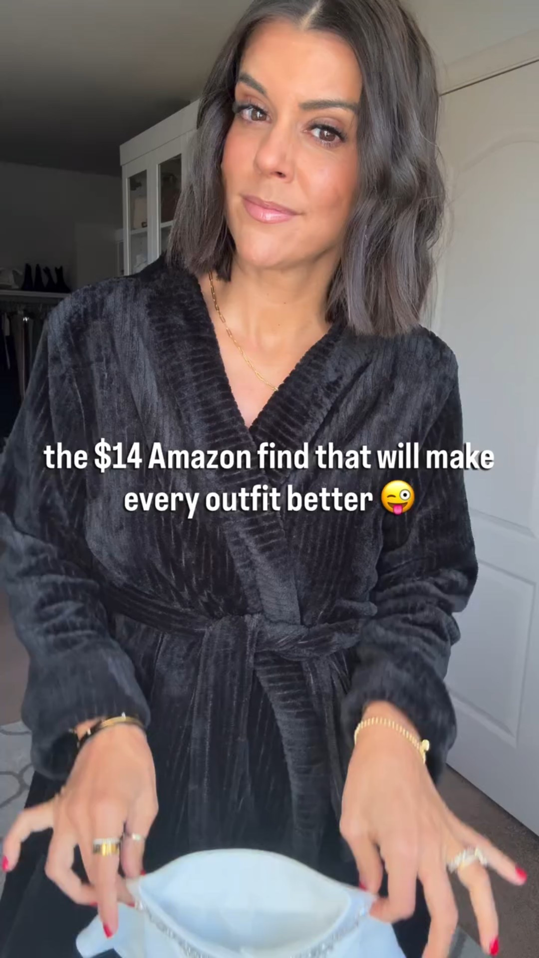 comment NEED + I’ll send it all your way! The perfect little extra touch for this season!! I’m obsessed!! 

Everything here:  https://amzlink.to/az0PwYQJe2nYX 
and also in my bio!