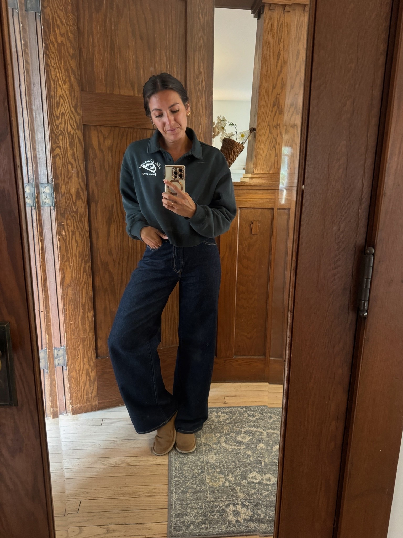 Loving this new pair of @levi jeans. Their cinched waist allows you to customize the feel of the waist to get the perfect fit. 

I’m 5’4”, normally a size 26 and wearing a size 25 in these. Perfect price point too!

#LTKootd #LTKmomlife