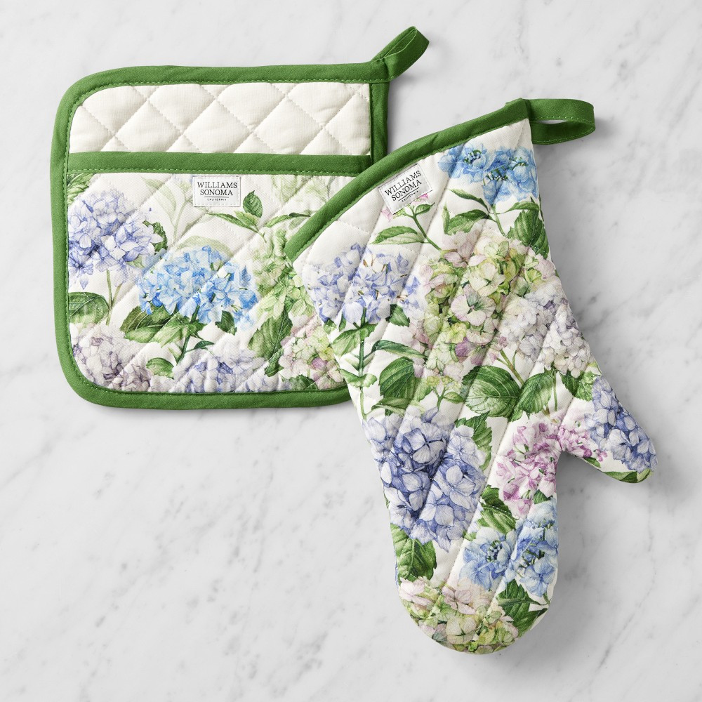 Hydrangea Oven Mitt & Potholder Set | Williams-Sonoma